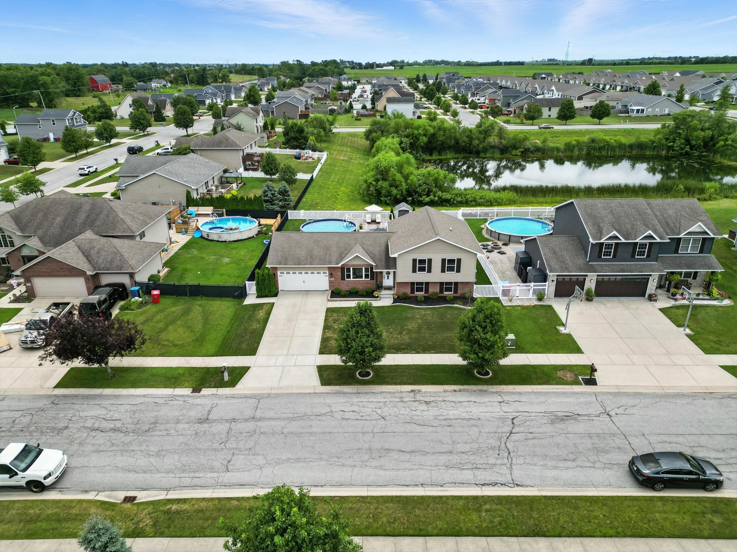 9711 W 148th Place