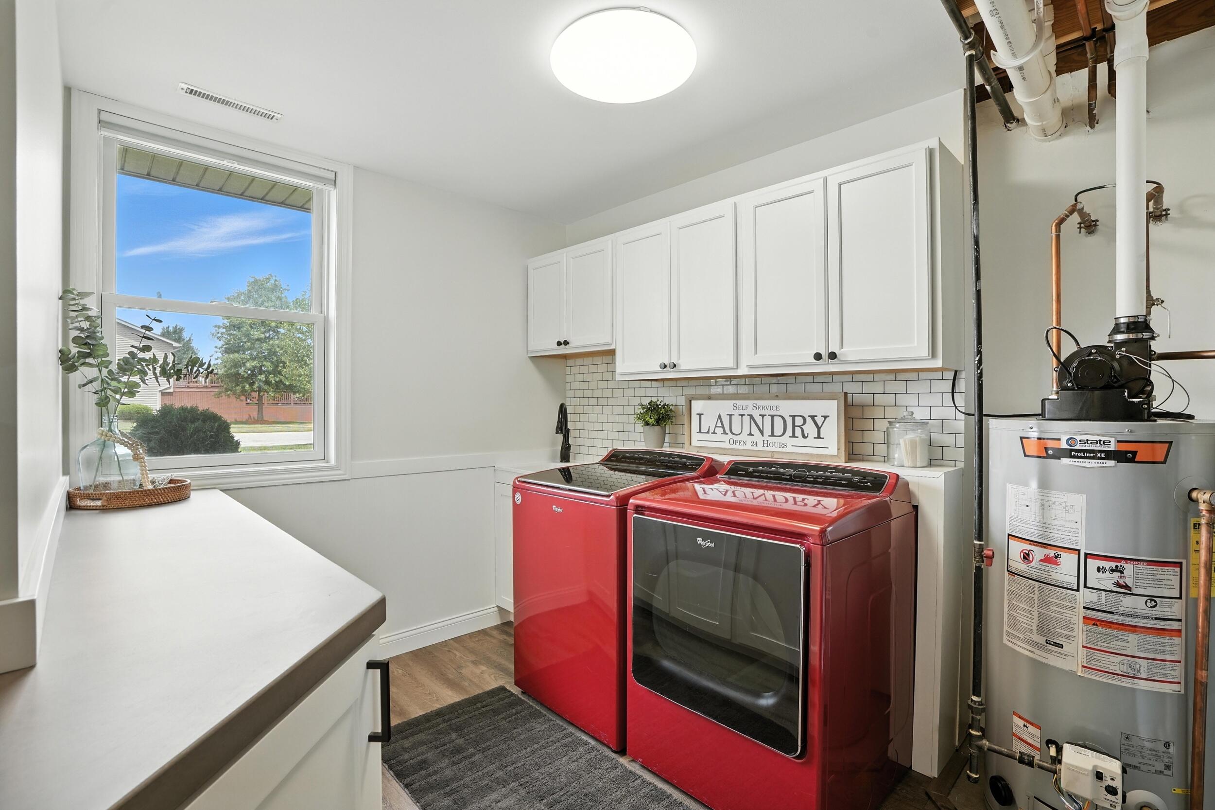 9711 W 148th Place