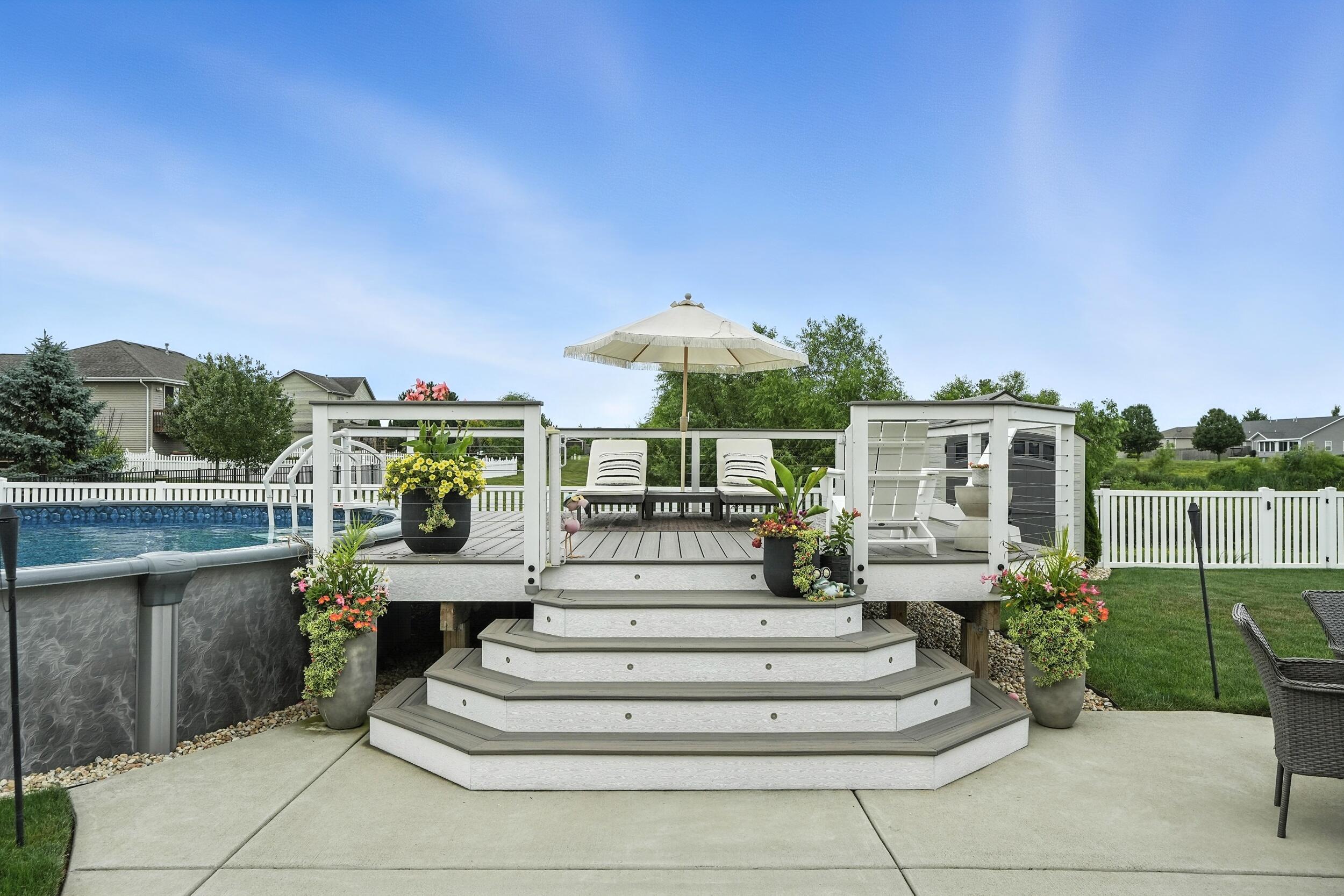 9711 W 148th Place