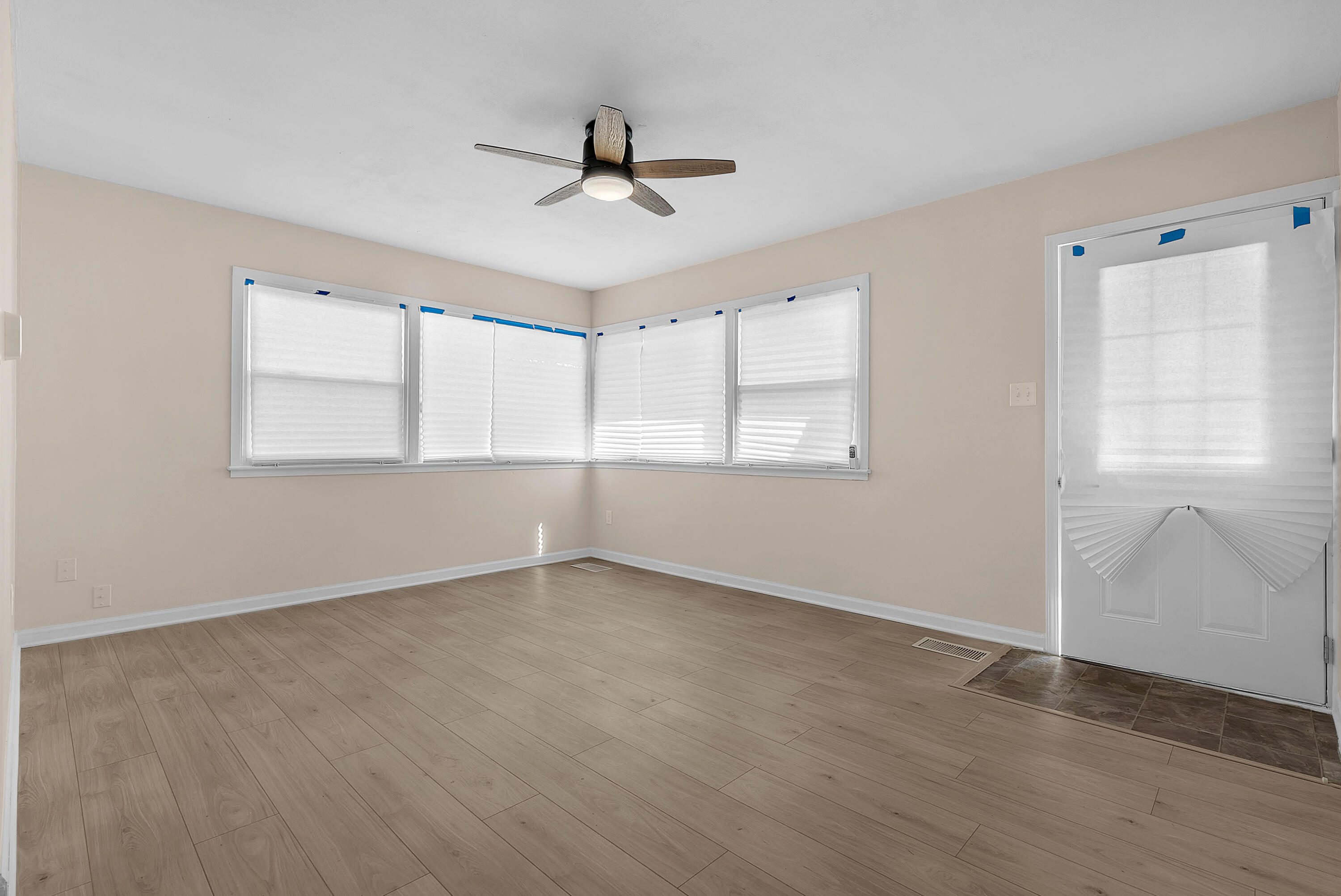 1110 W Old Ridge Road