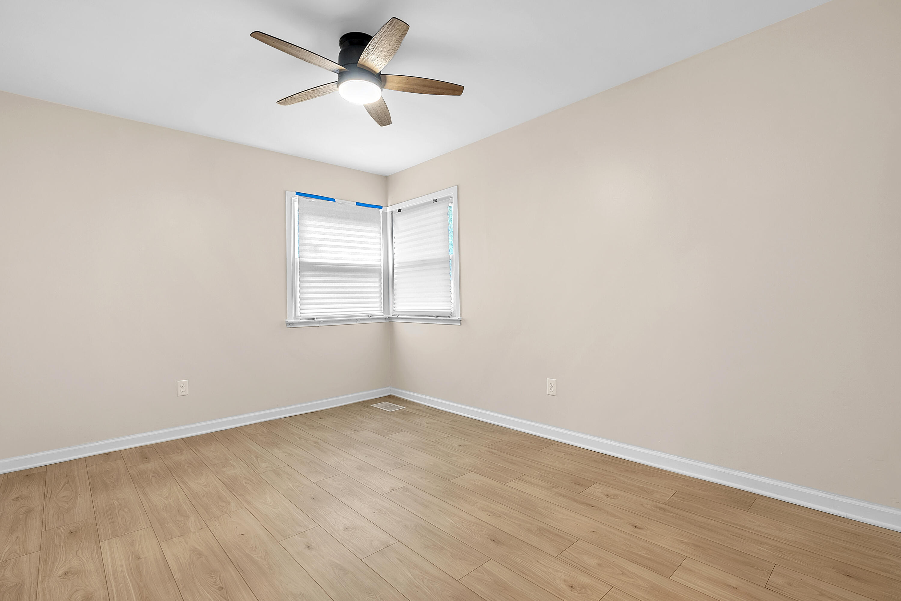 1110 W Old Ridge Road