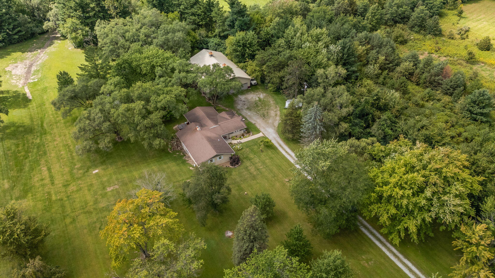 16280 Hendricks Street