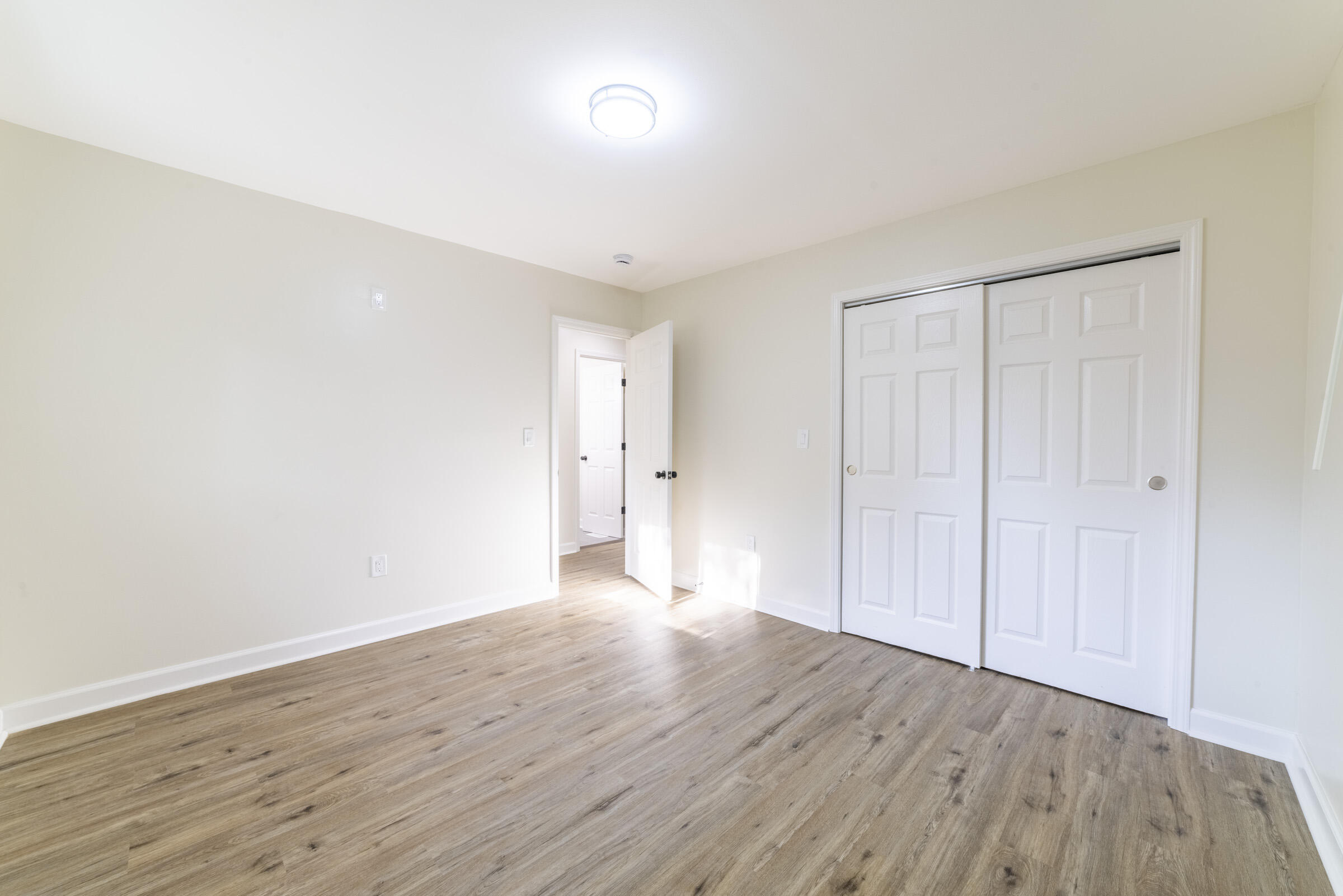 5136 Carolina Street