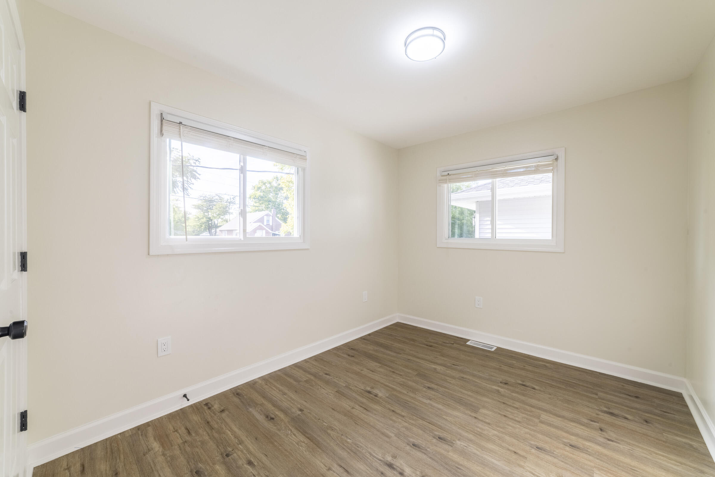 5136 Carolina Street