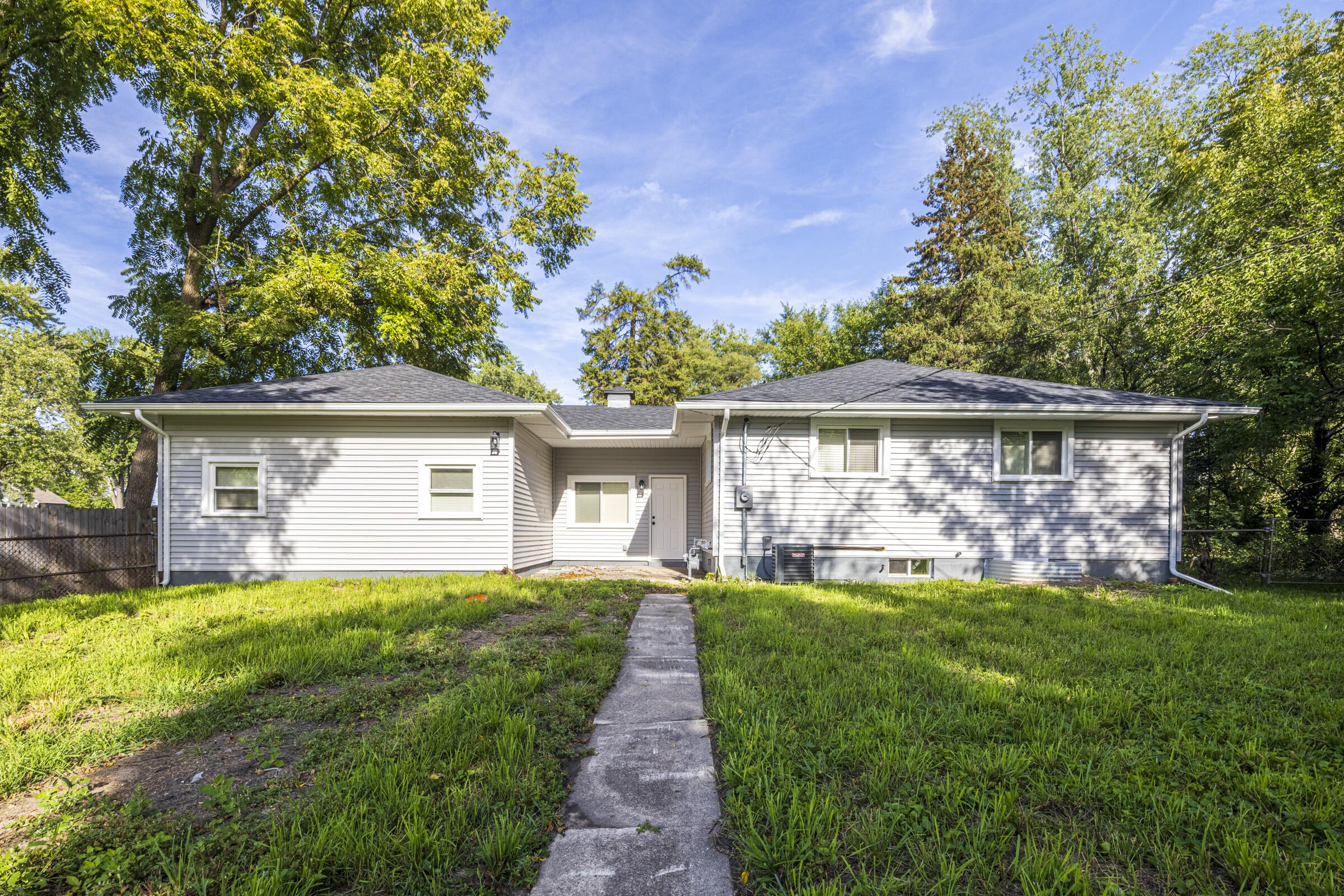 5136 Carolina Street