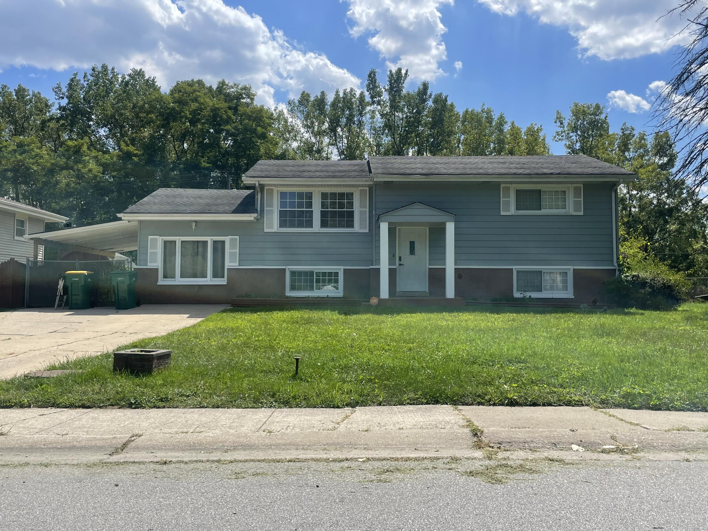 2257 W 60th Drive