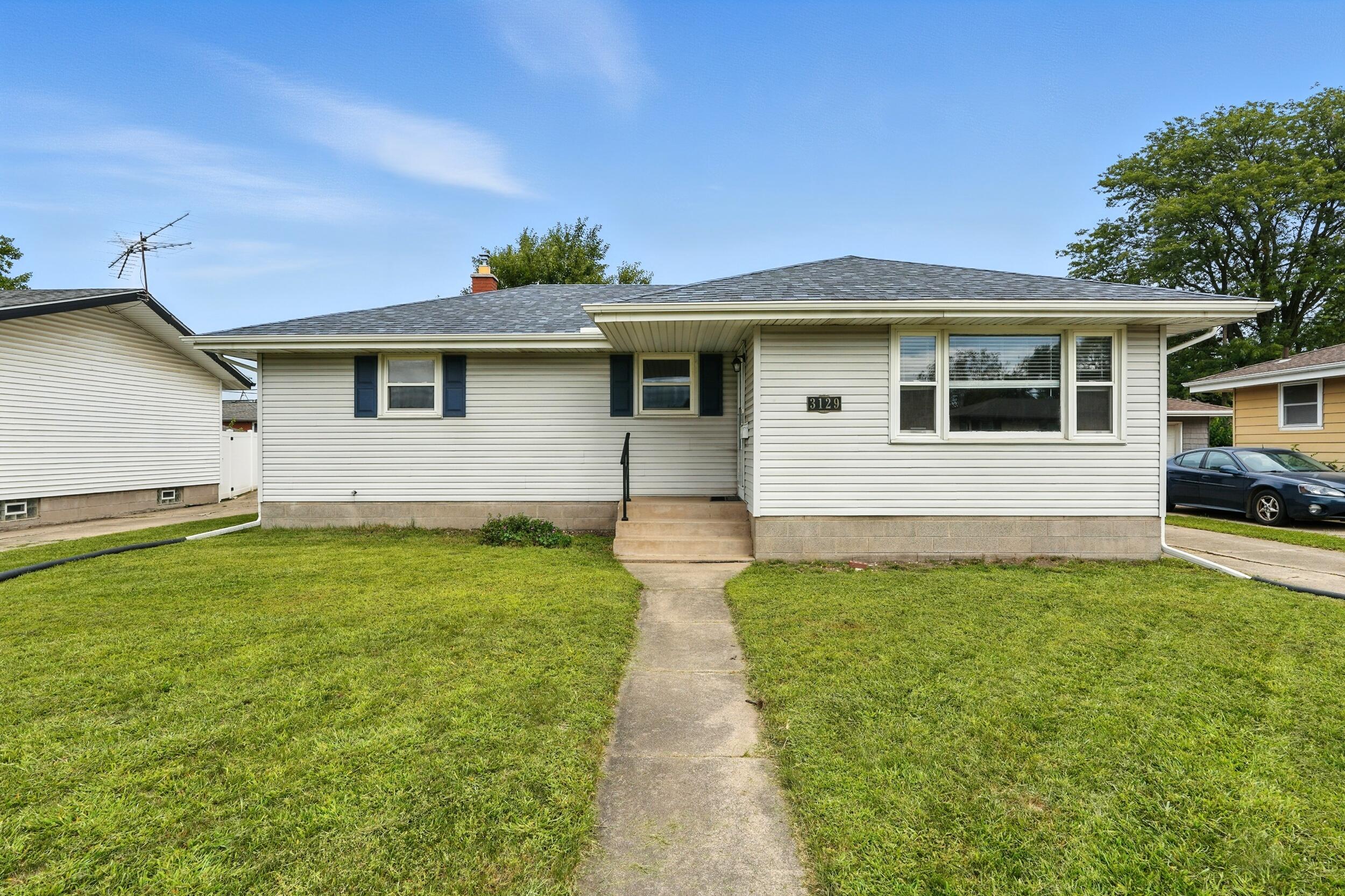 3129 Lois Place