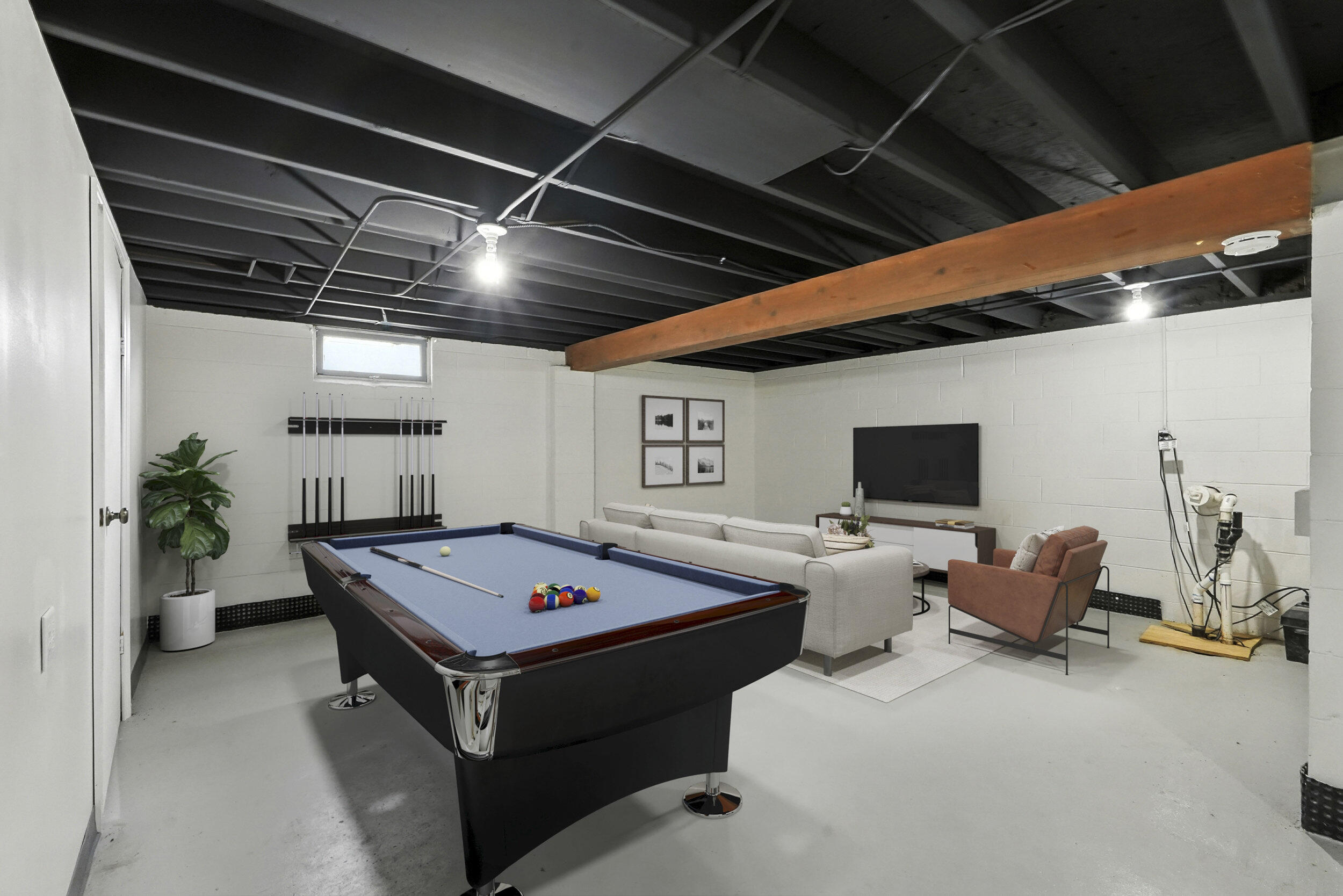 3129 Lois Place