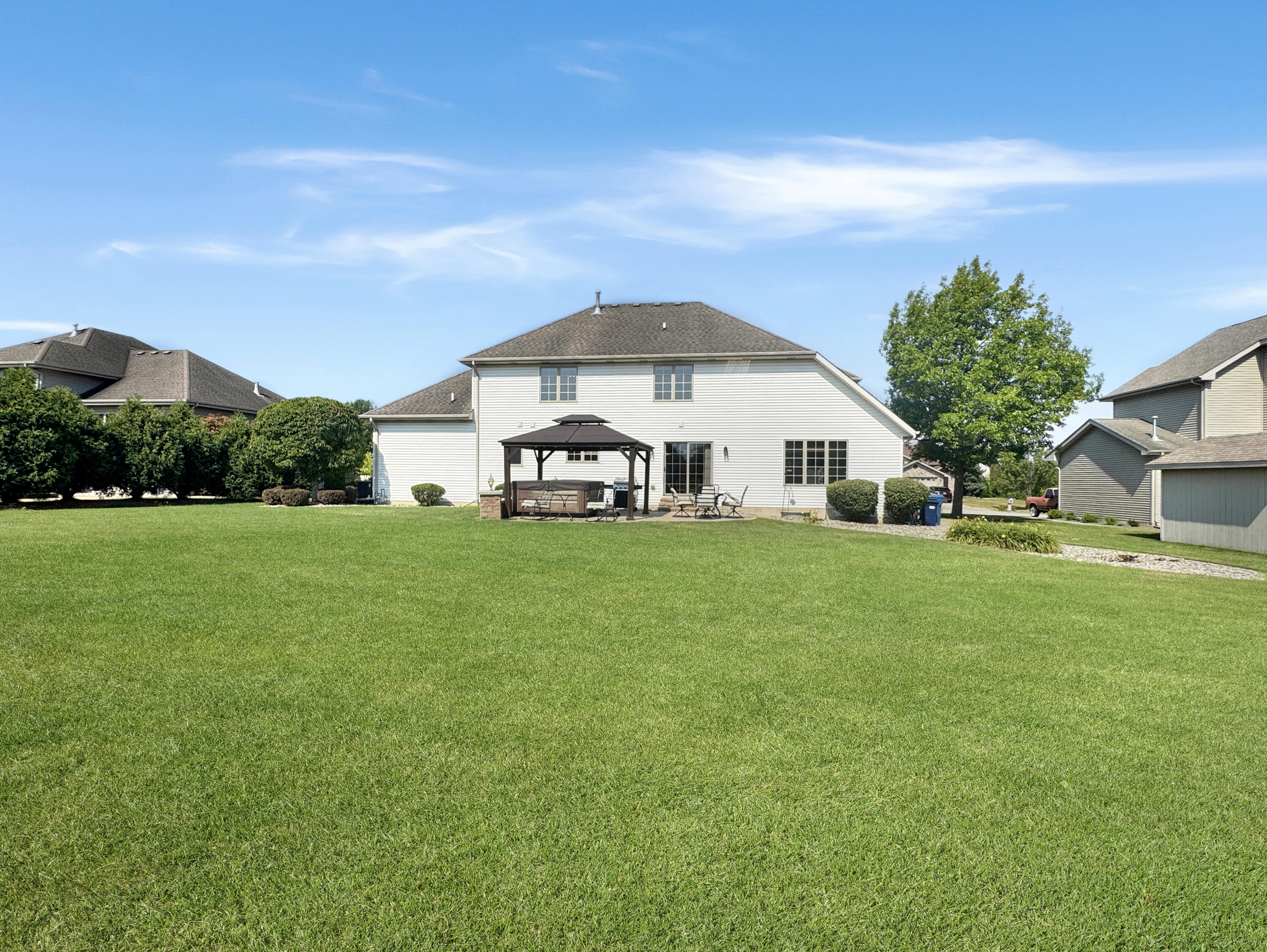 8185 Hawthorne Drive