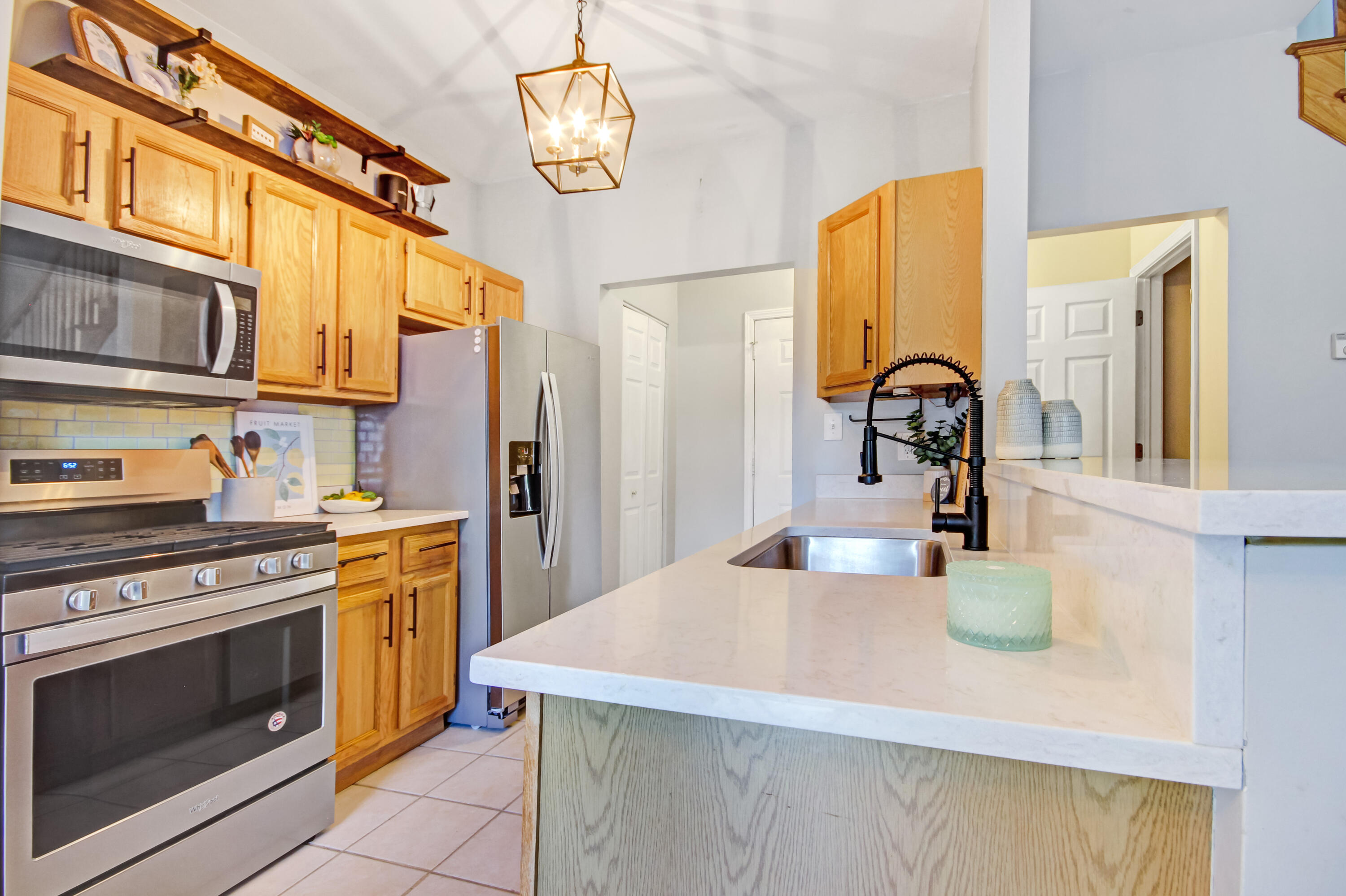 8109 Victoria Place