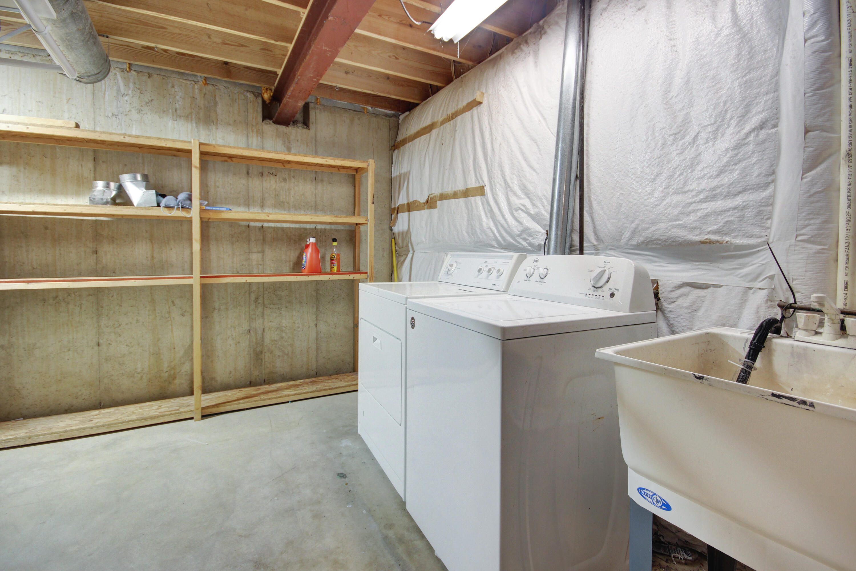 8109 Victoria Place