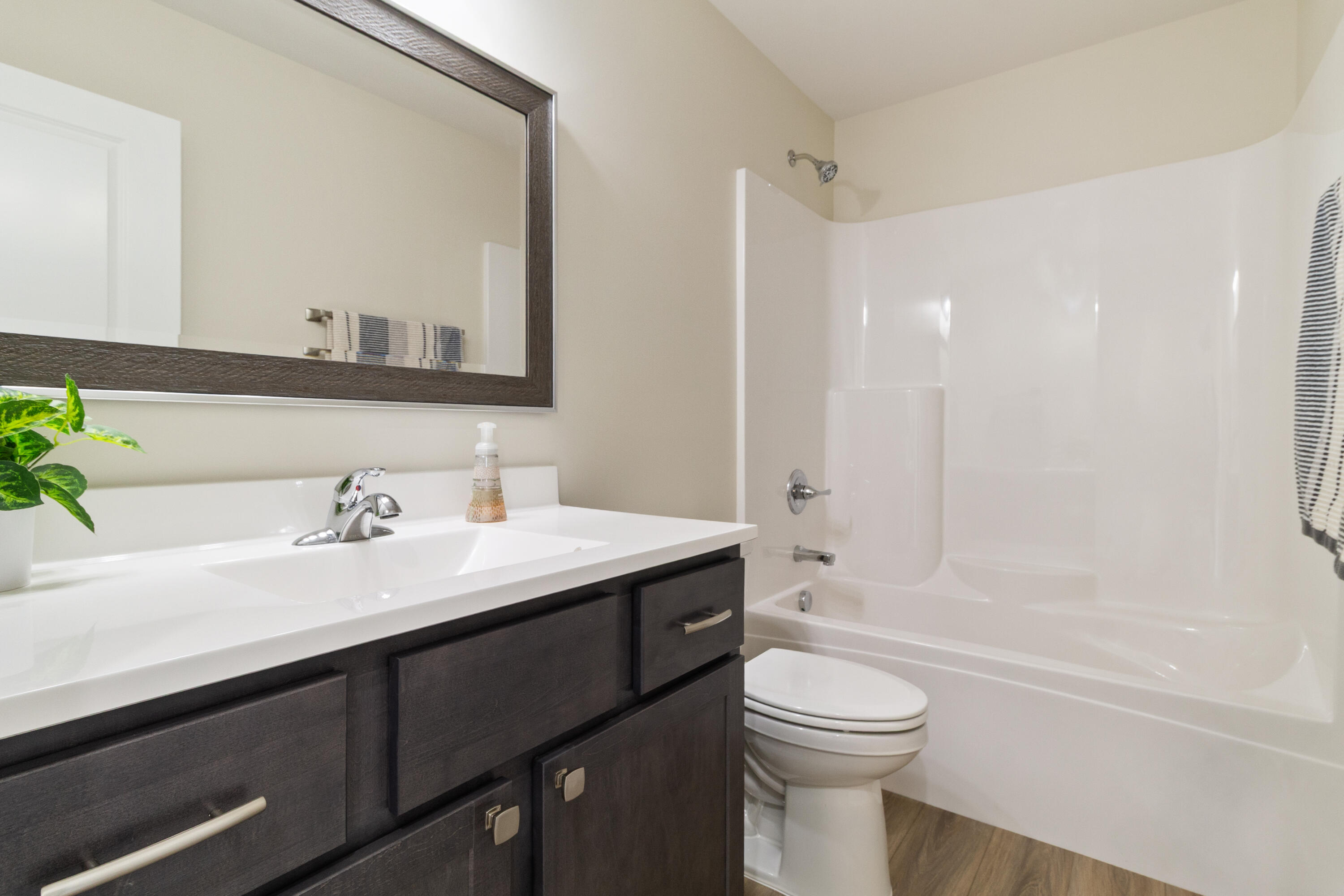 9336 W 106th Place