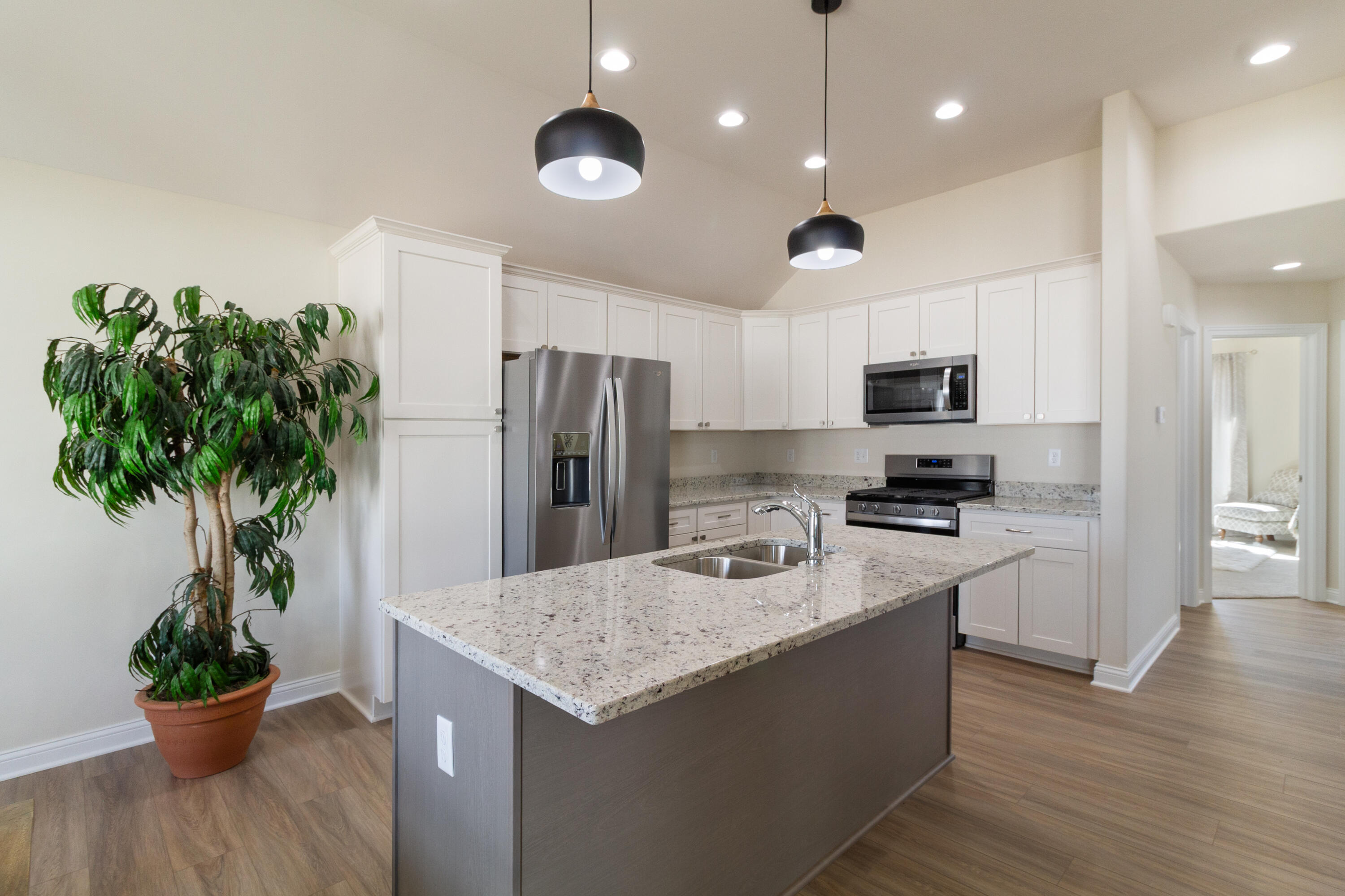 9336 W 106th Place