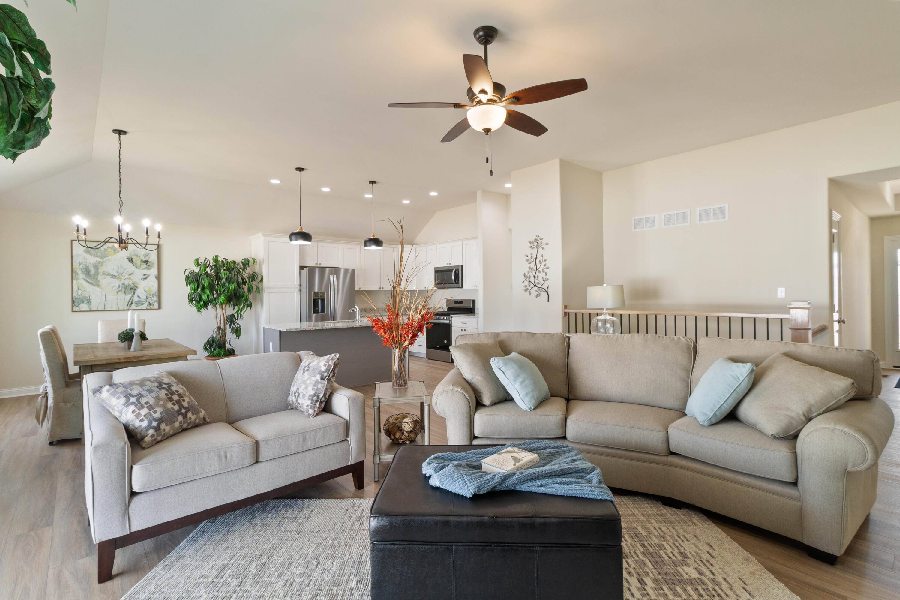 9336 W 106th Place
