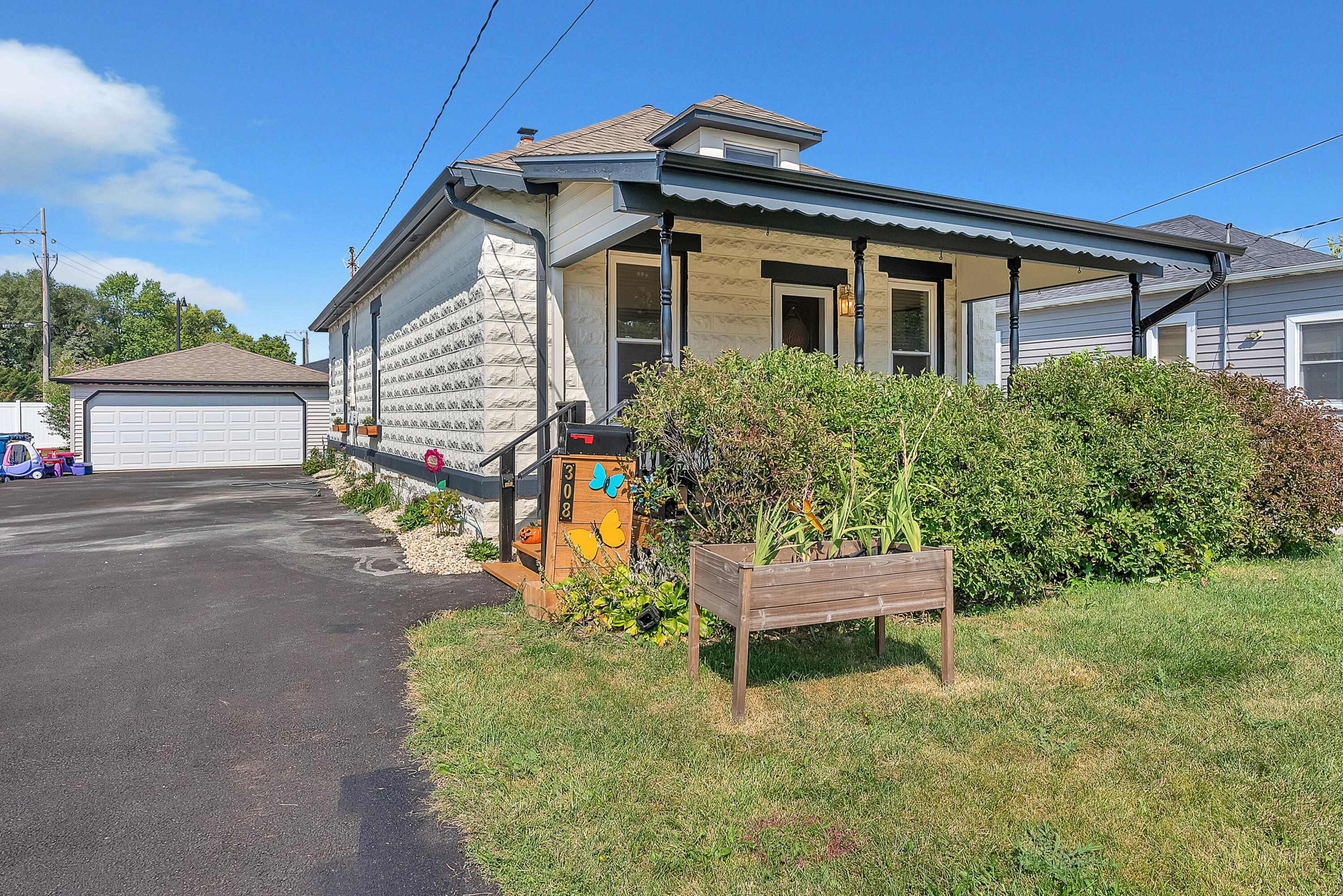 308 Foote Street