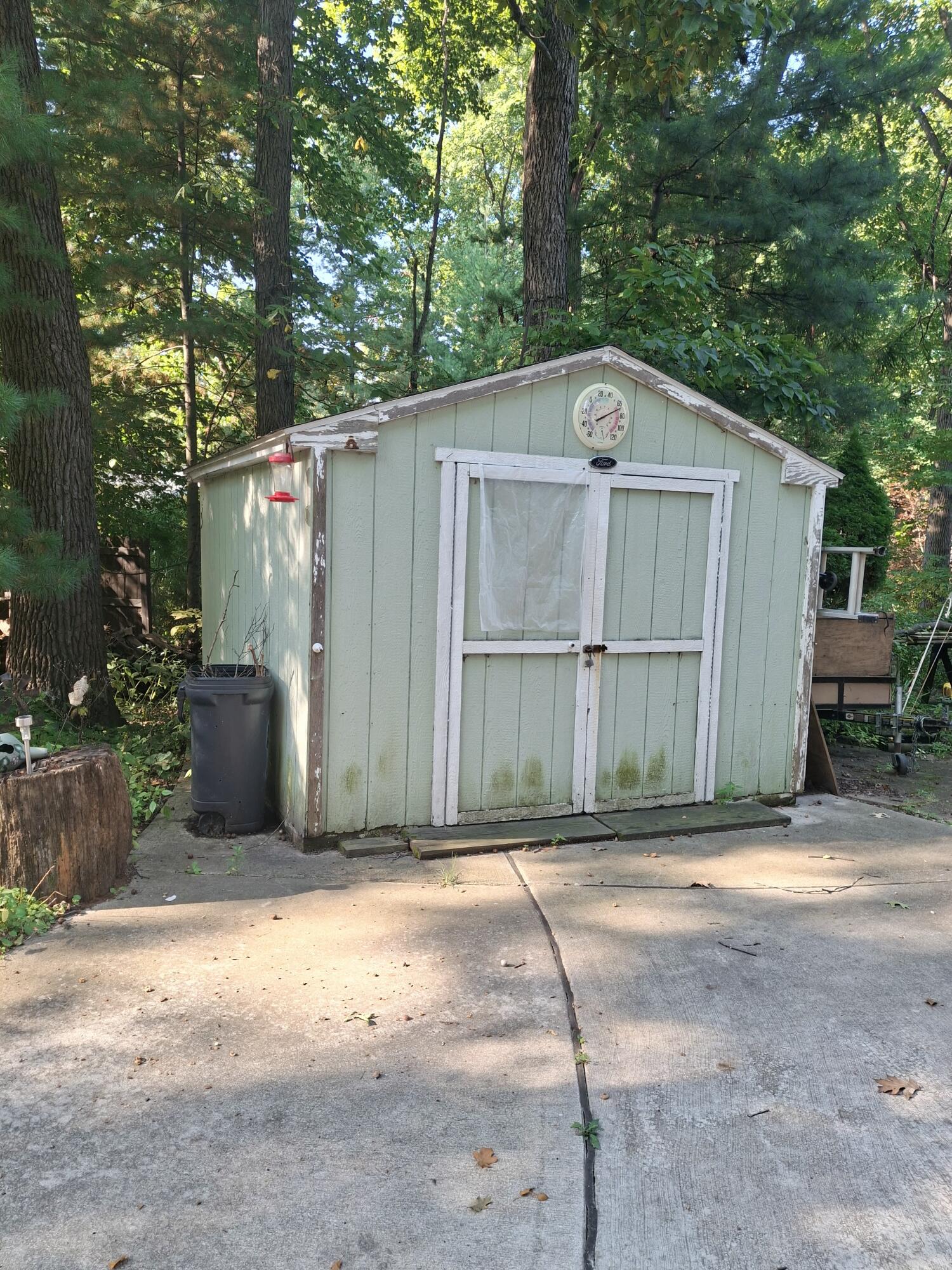 1954 Lawndale Drive