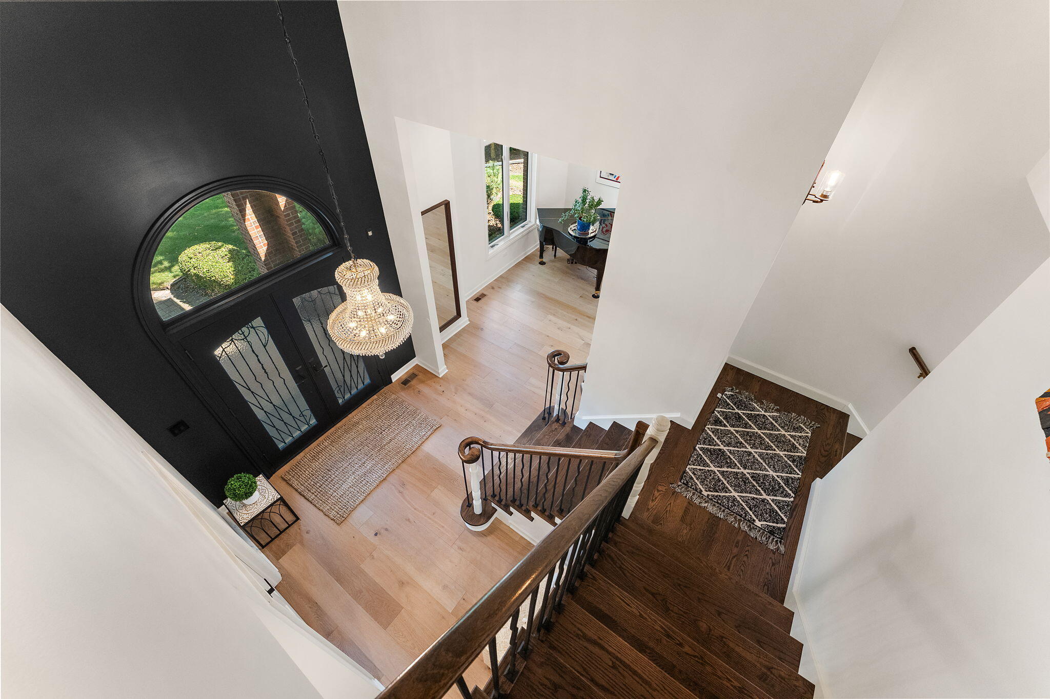 10022 Tanglewood Court