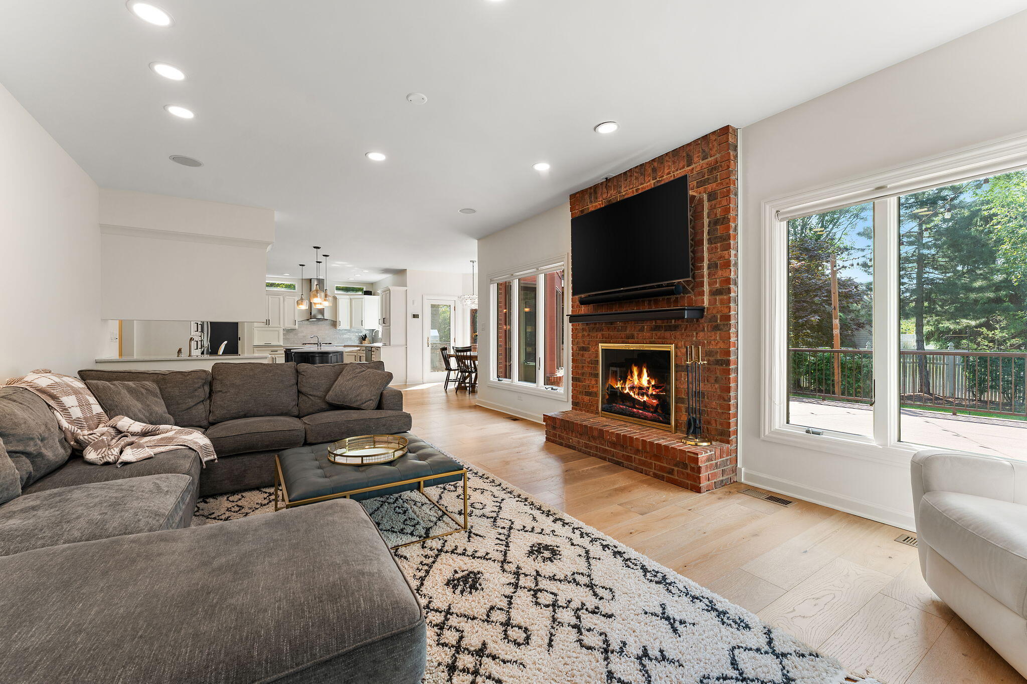 10022 Tanglewood Court