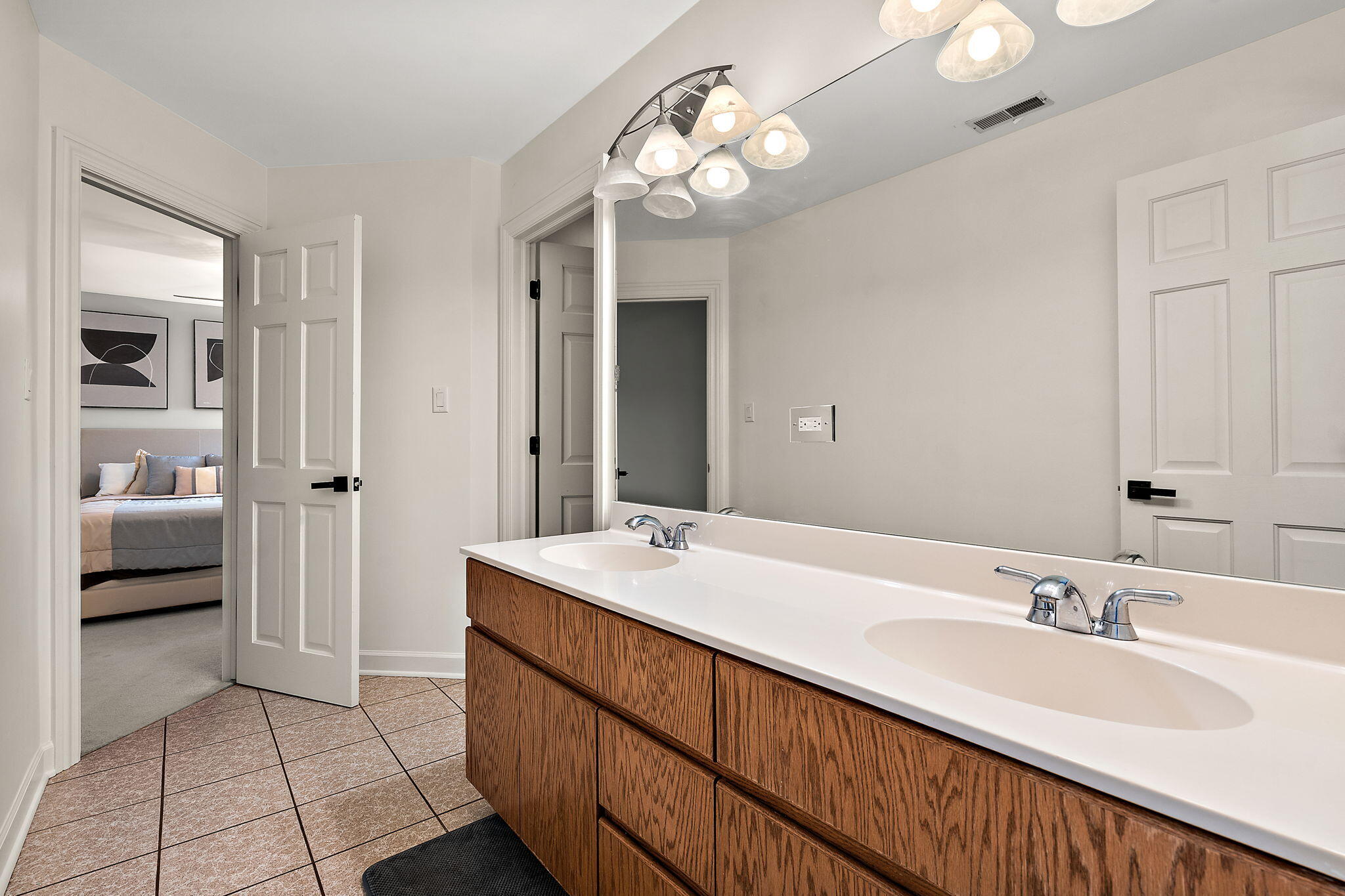 10022 Tanglewood Court