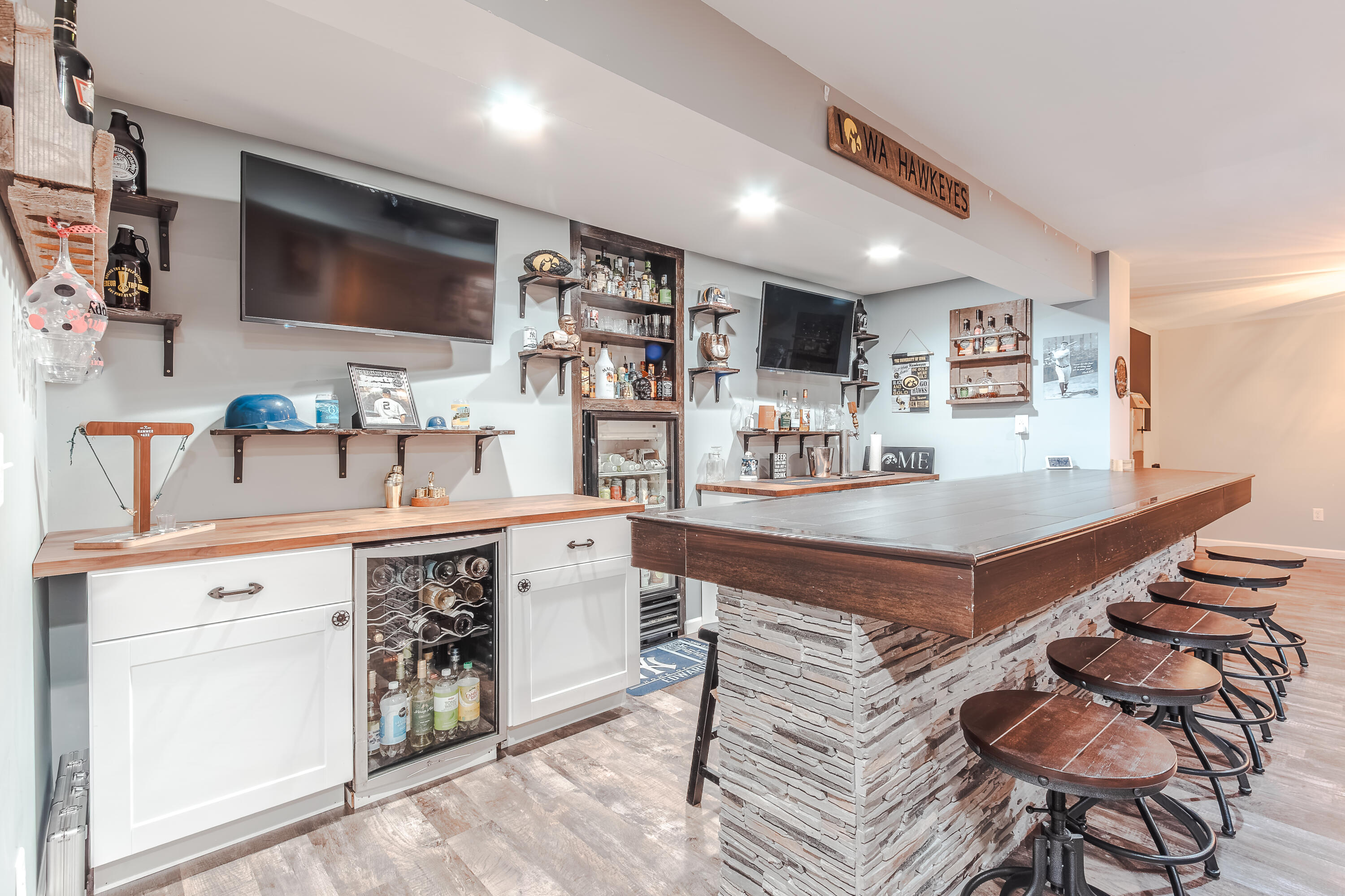 3400 Venice Drive