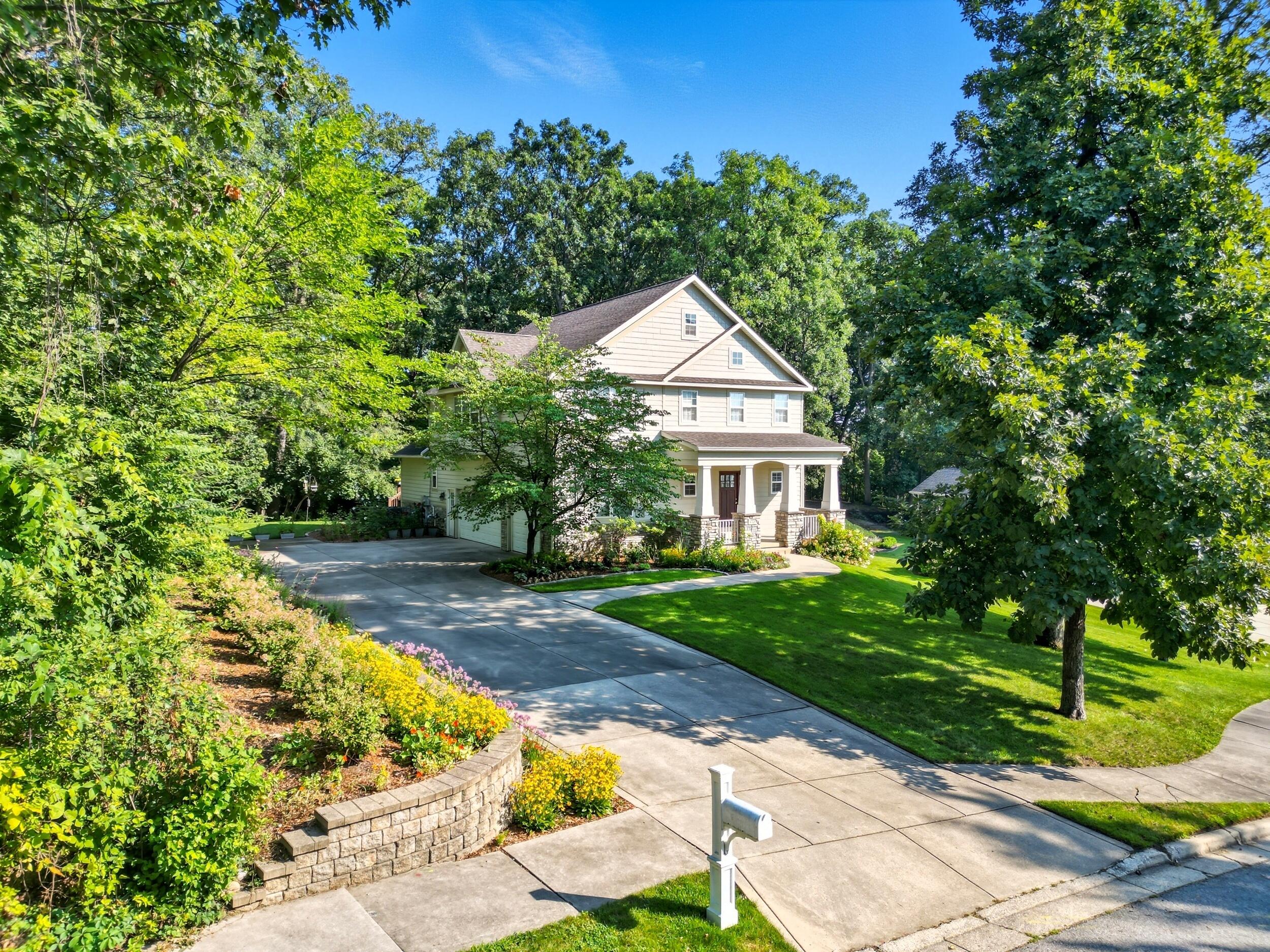 1020 Mary Ellen Drive