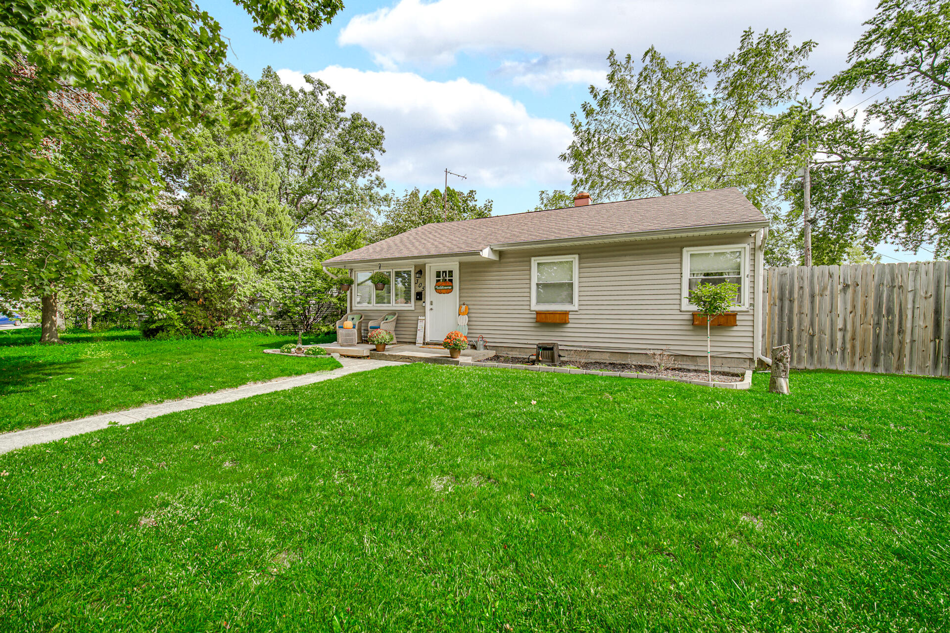 305 N Delaware Street