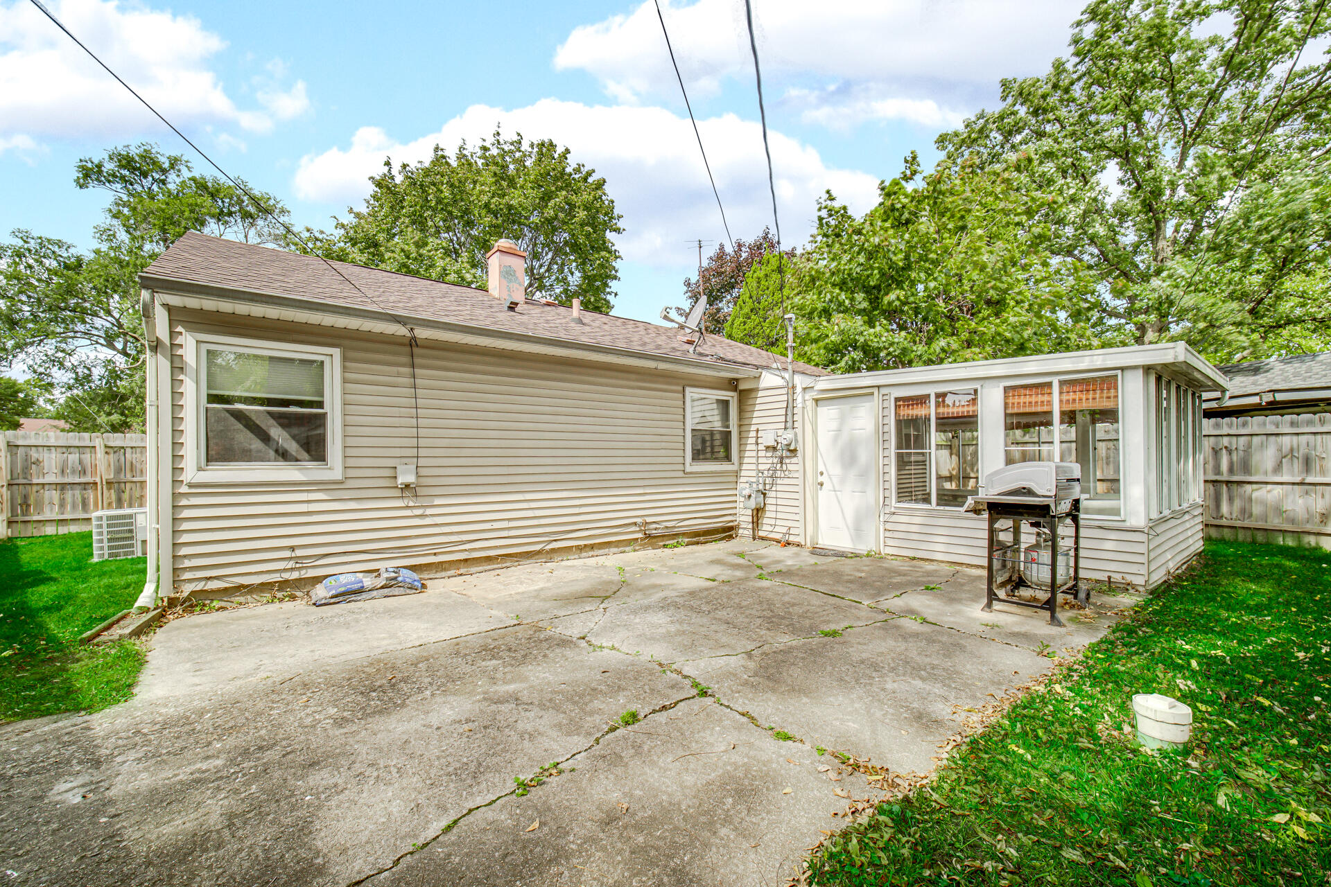 305 N Delaware Street