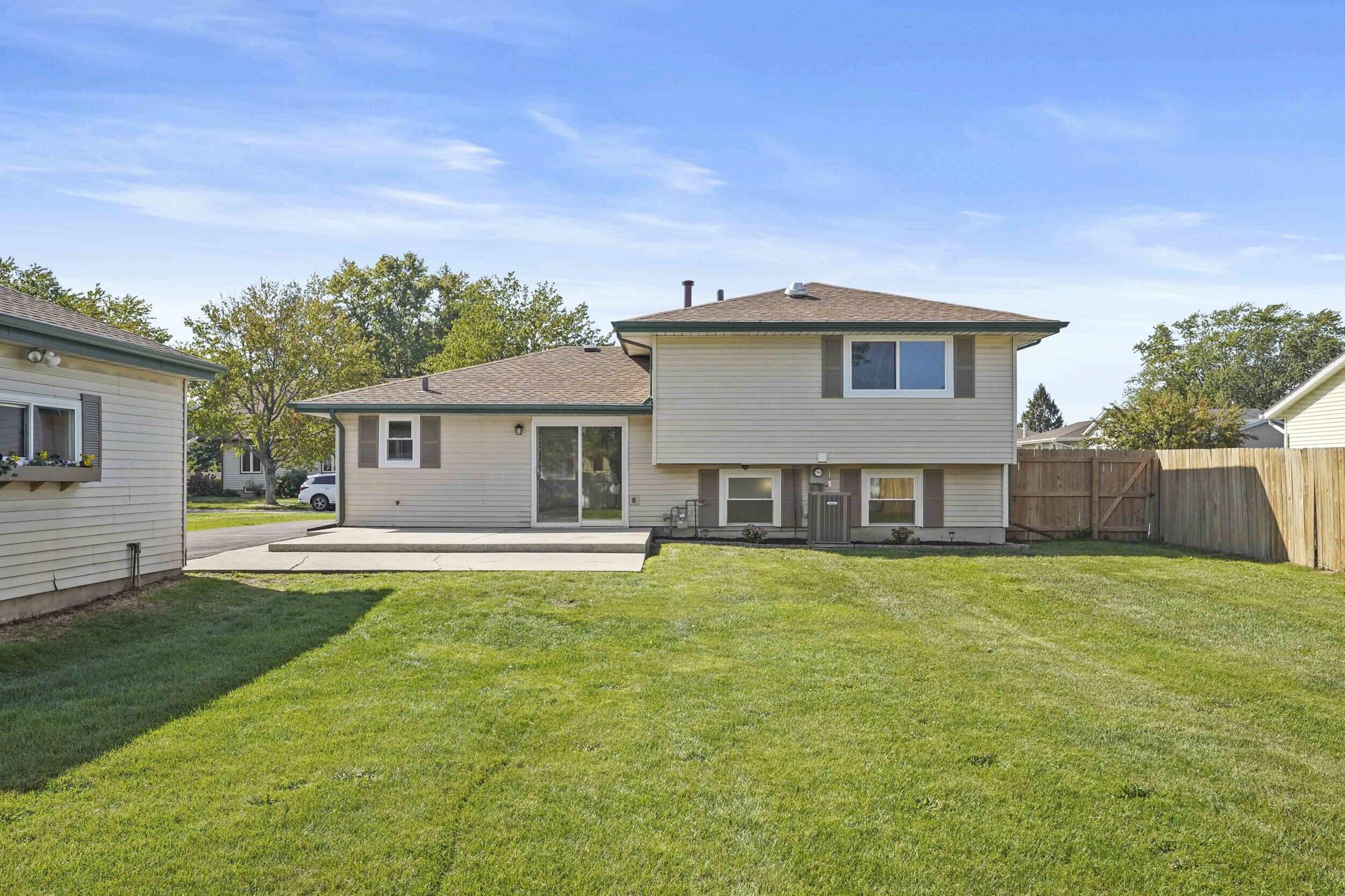 1341 Capri Lane