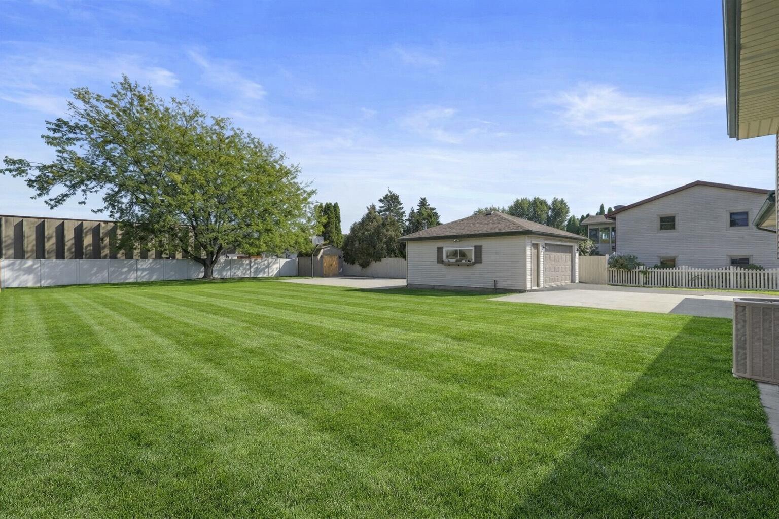 1341 Capri Lane