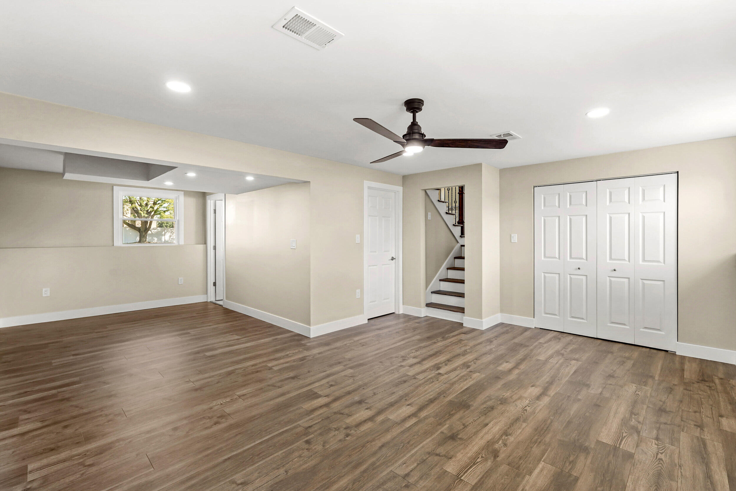 1341 Capri Lane