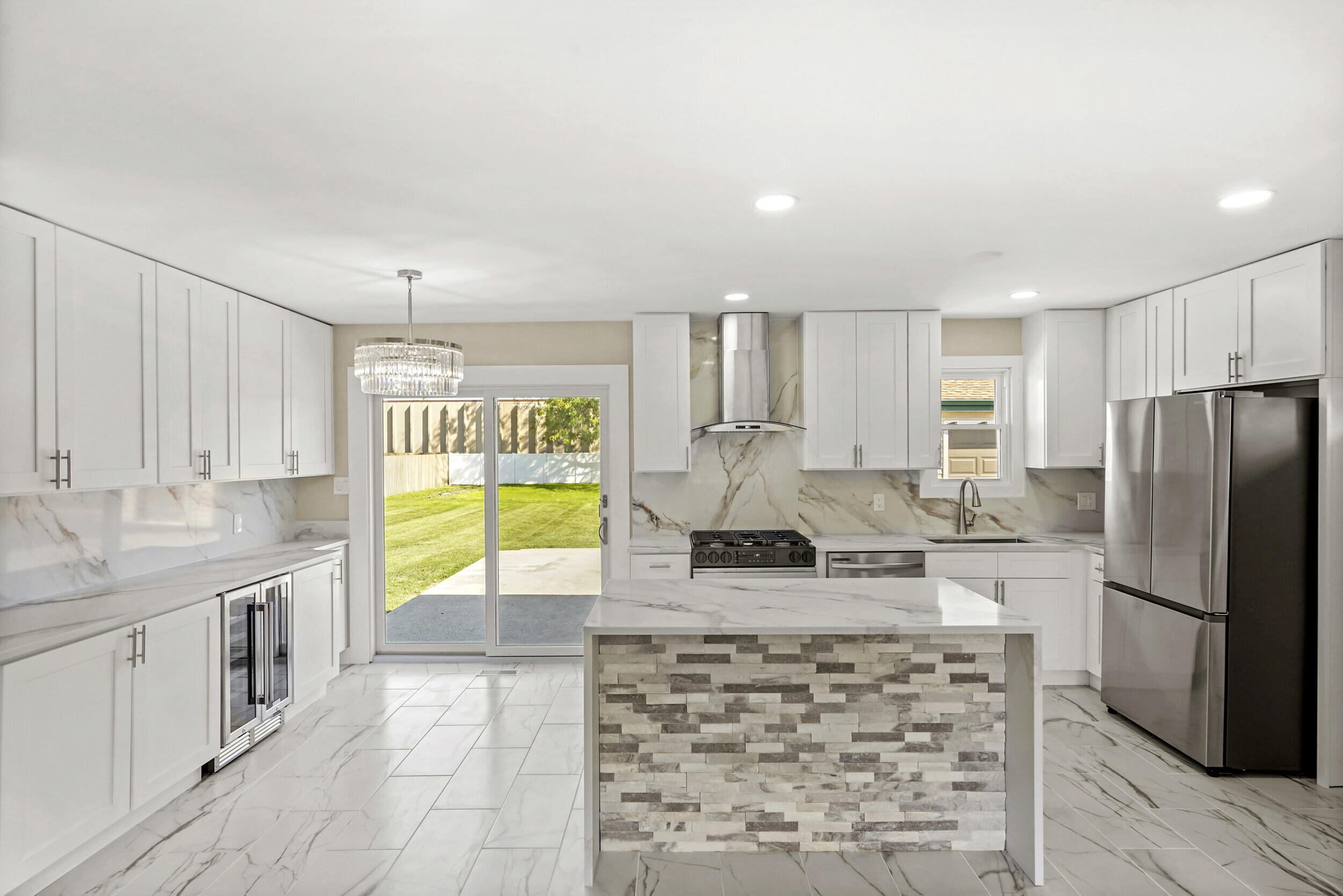 1341 Capri Lane