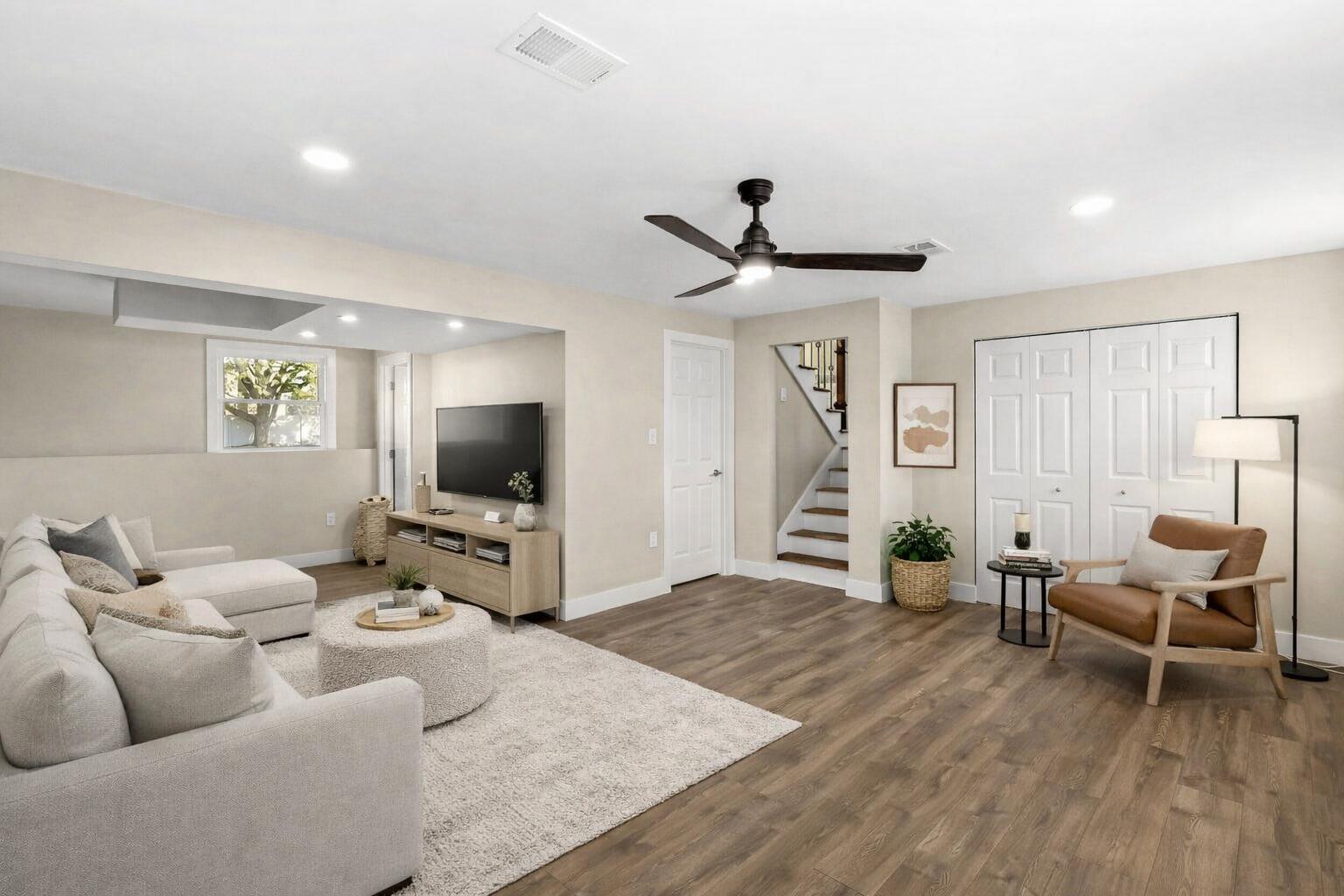 1341 Capri Lane