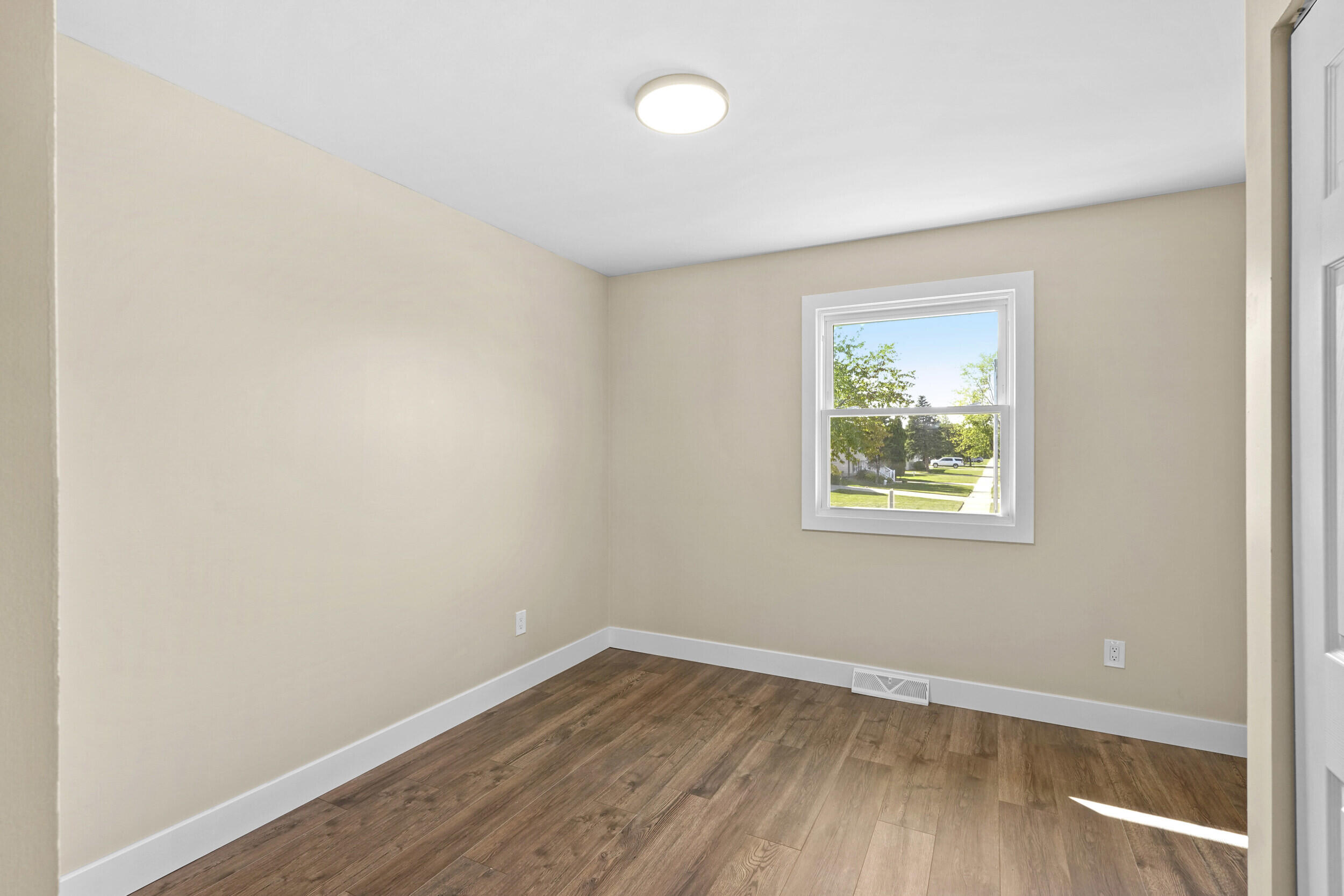 1341 Capri Lane