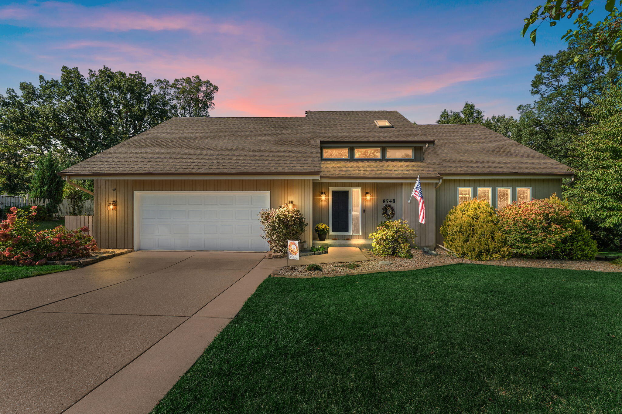 8748 Durbin Lane