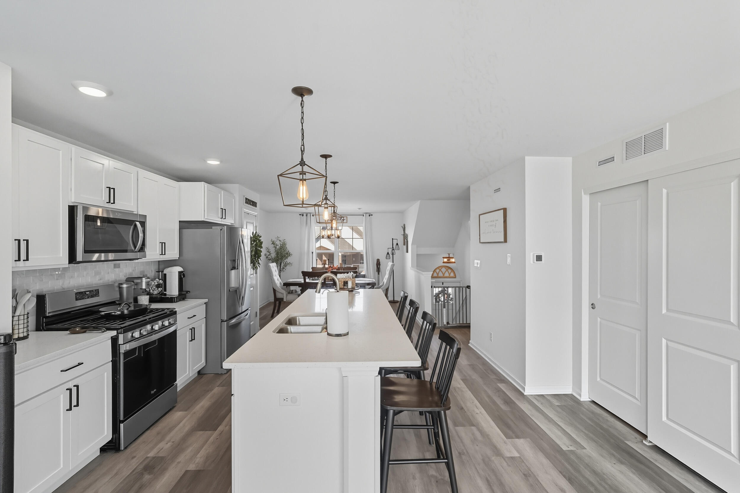 8700 Larkspur Lane