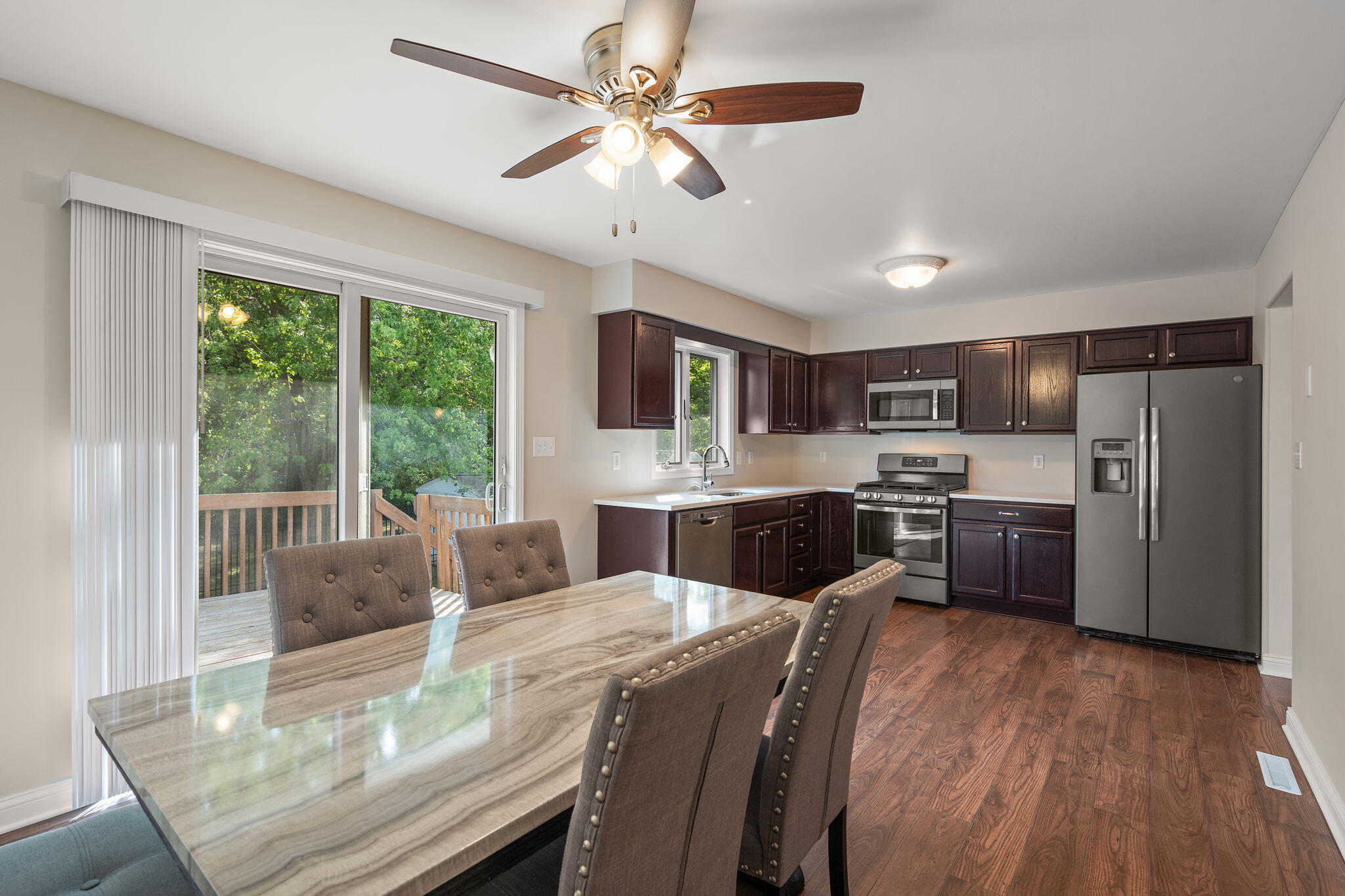 8849 Calhoun Place