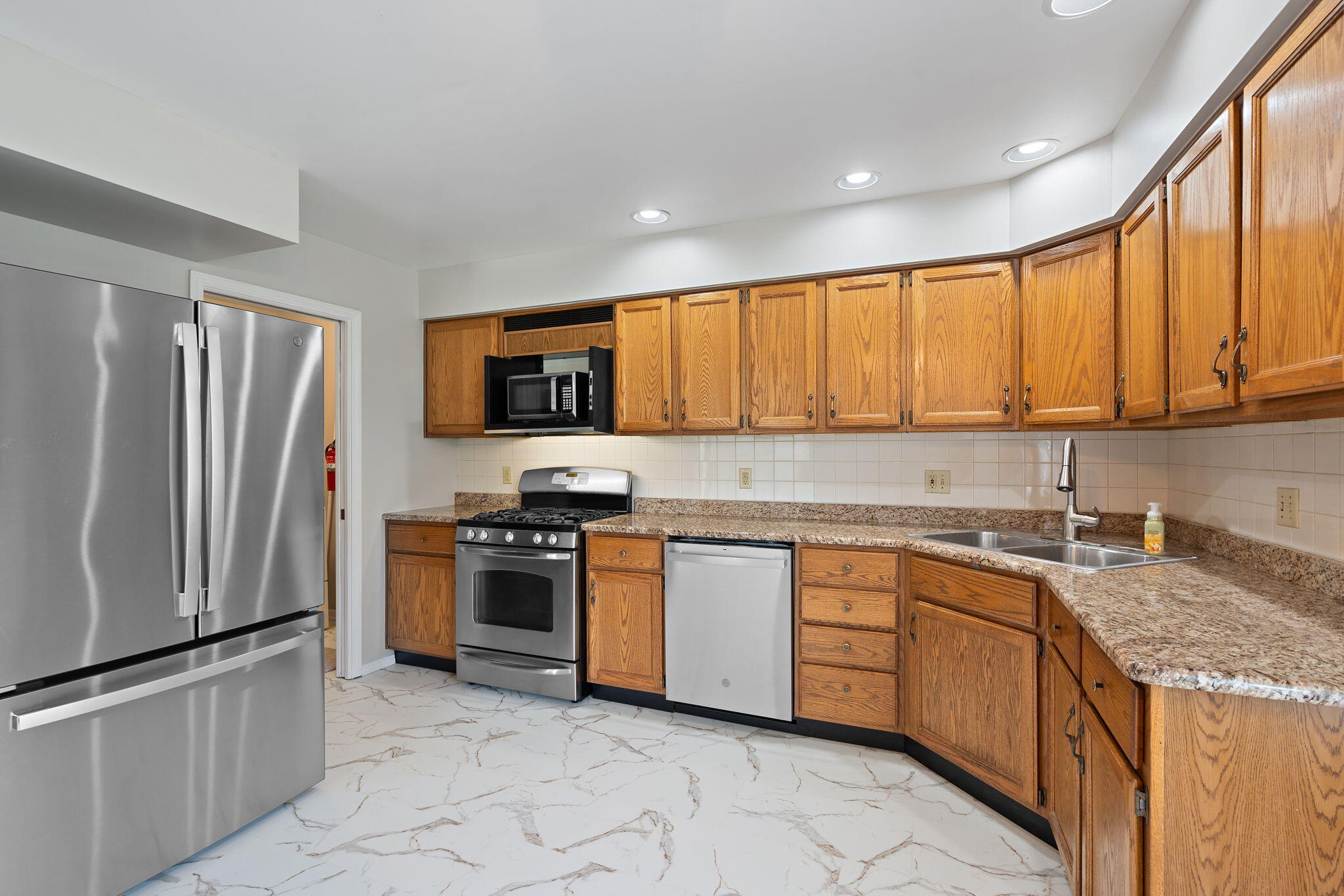 355 W Deerpath Drive W