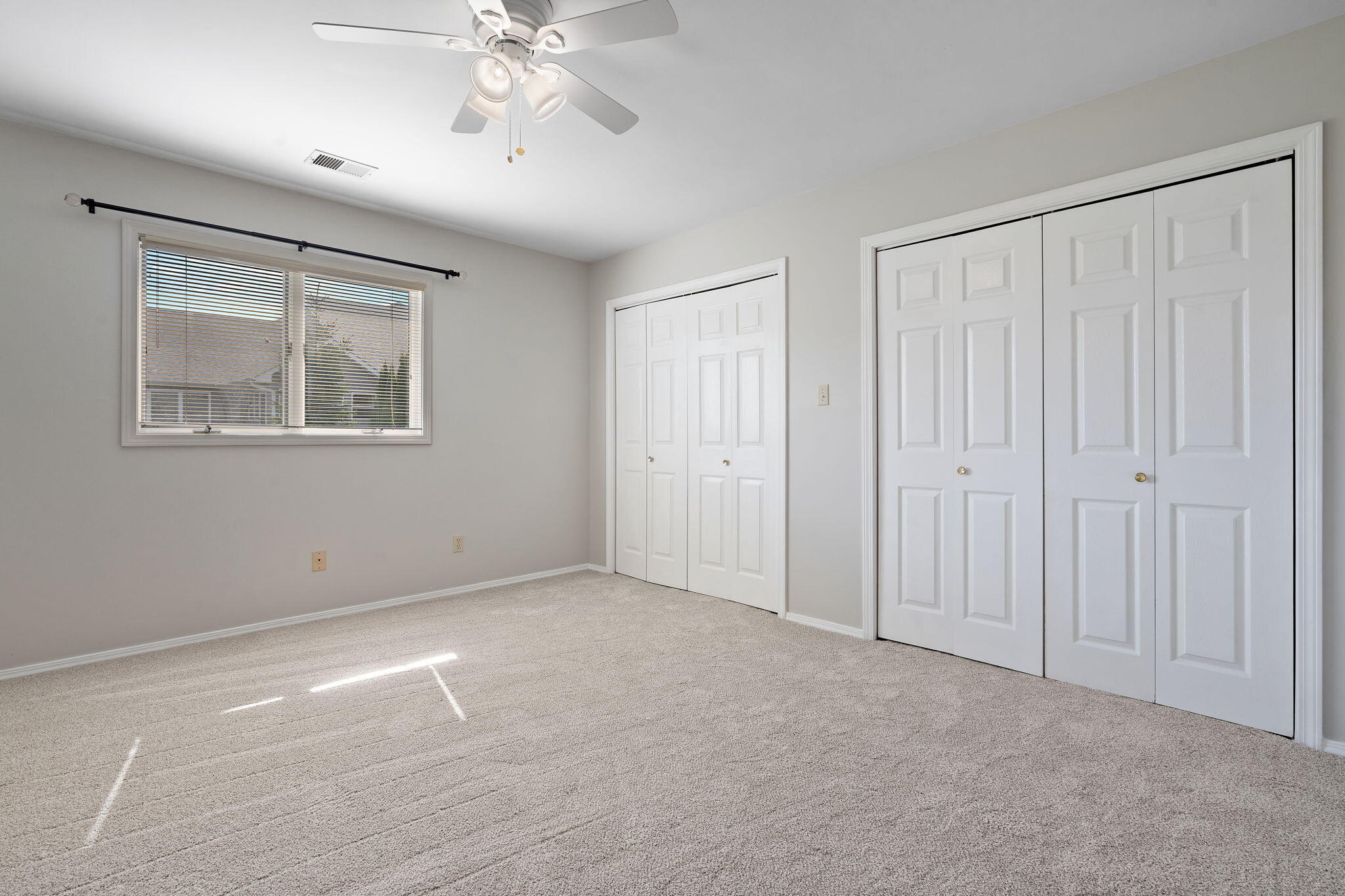 355 W Deerpath Drive W