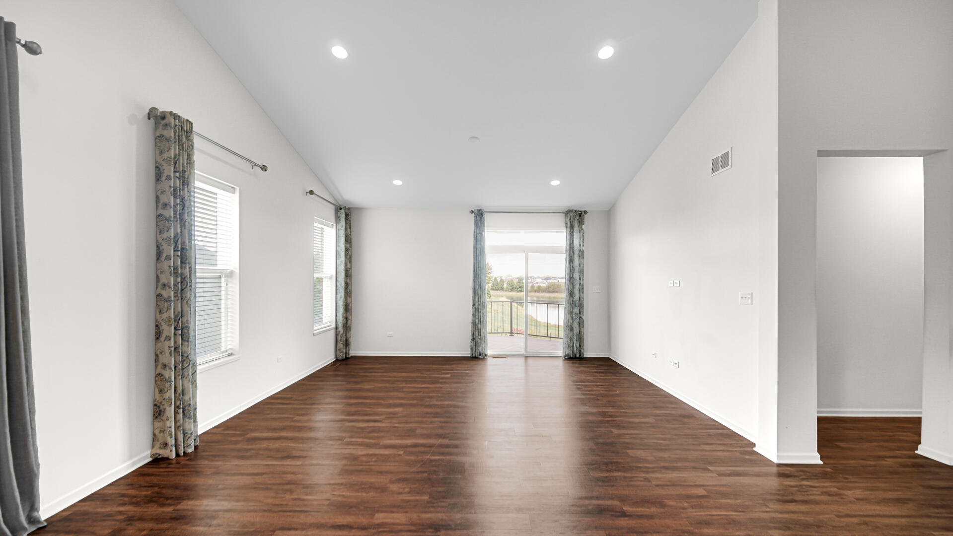 10342 Adler Cove