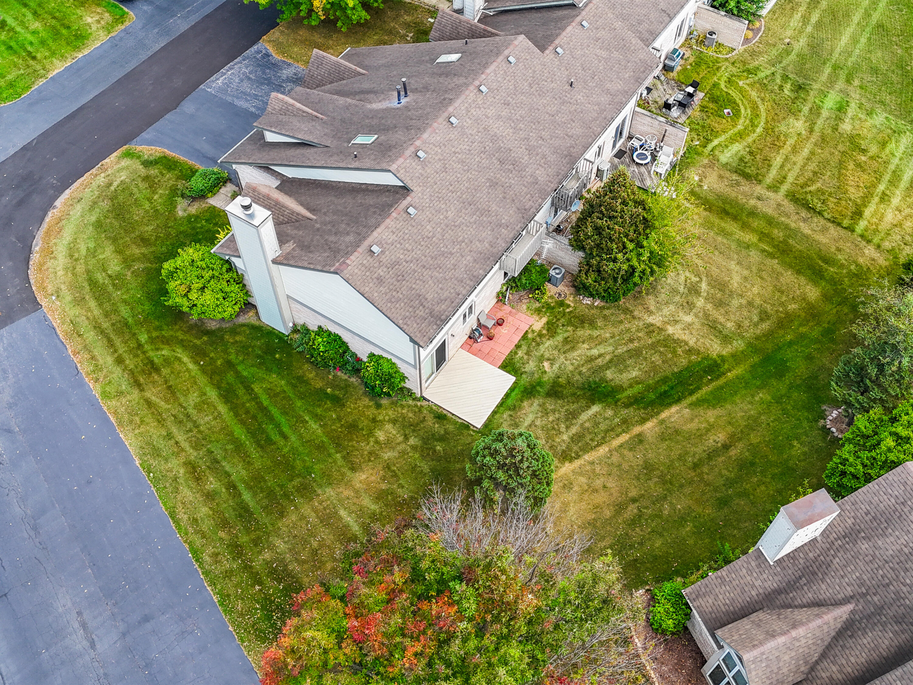 1362 W 94th Court