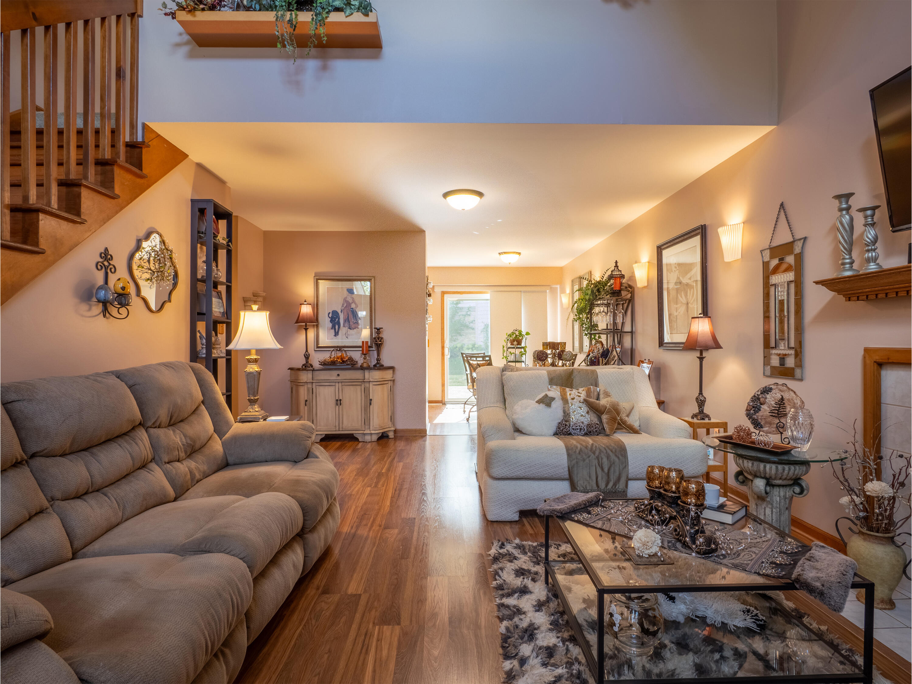 1362 W 94th Court