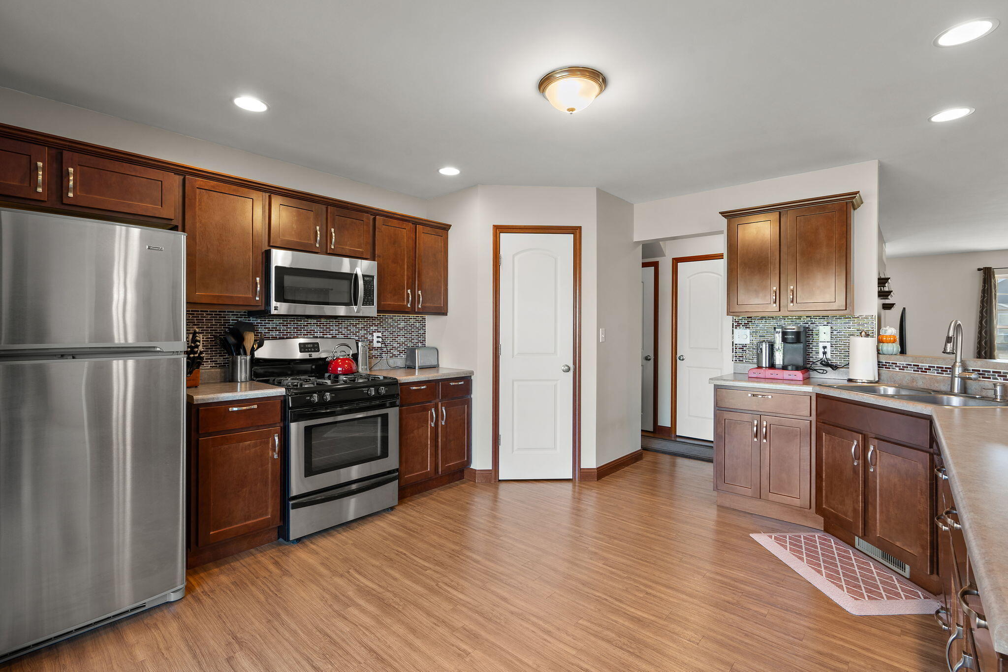 1156 Donegal Lane