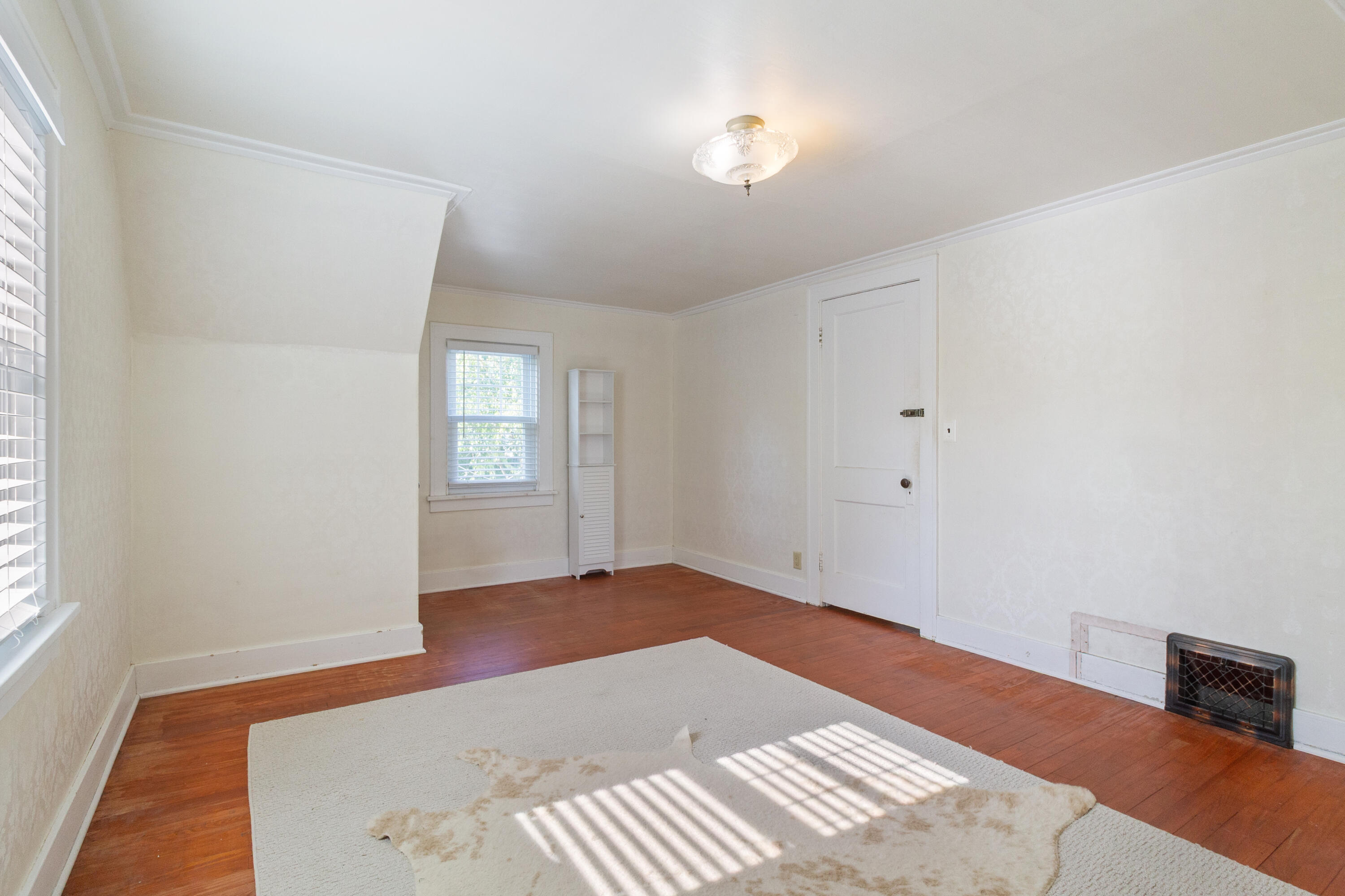 269 Maxwell Street