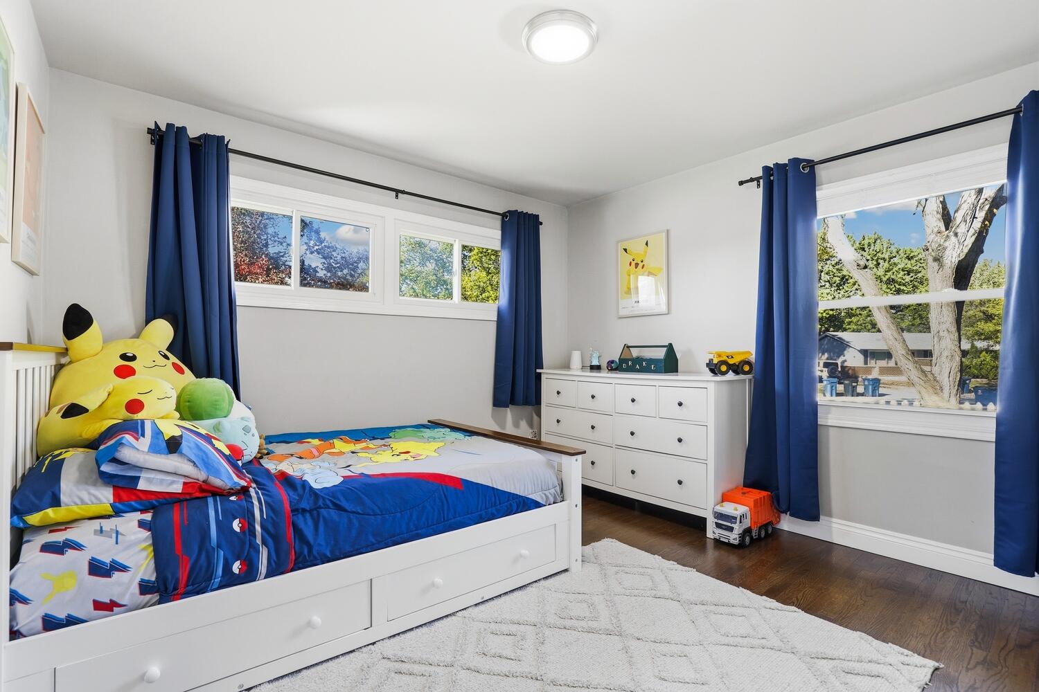 924 W Crestview Court