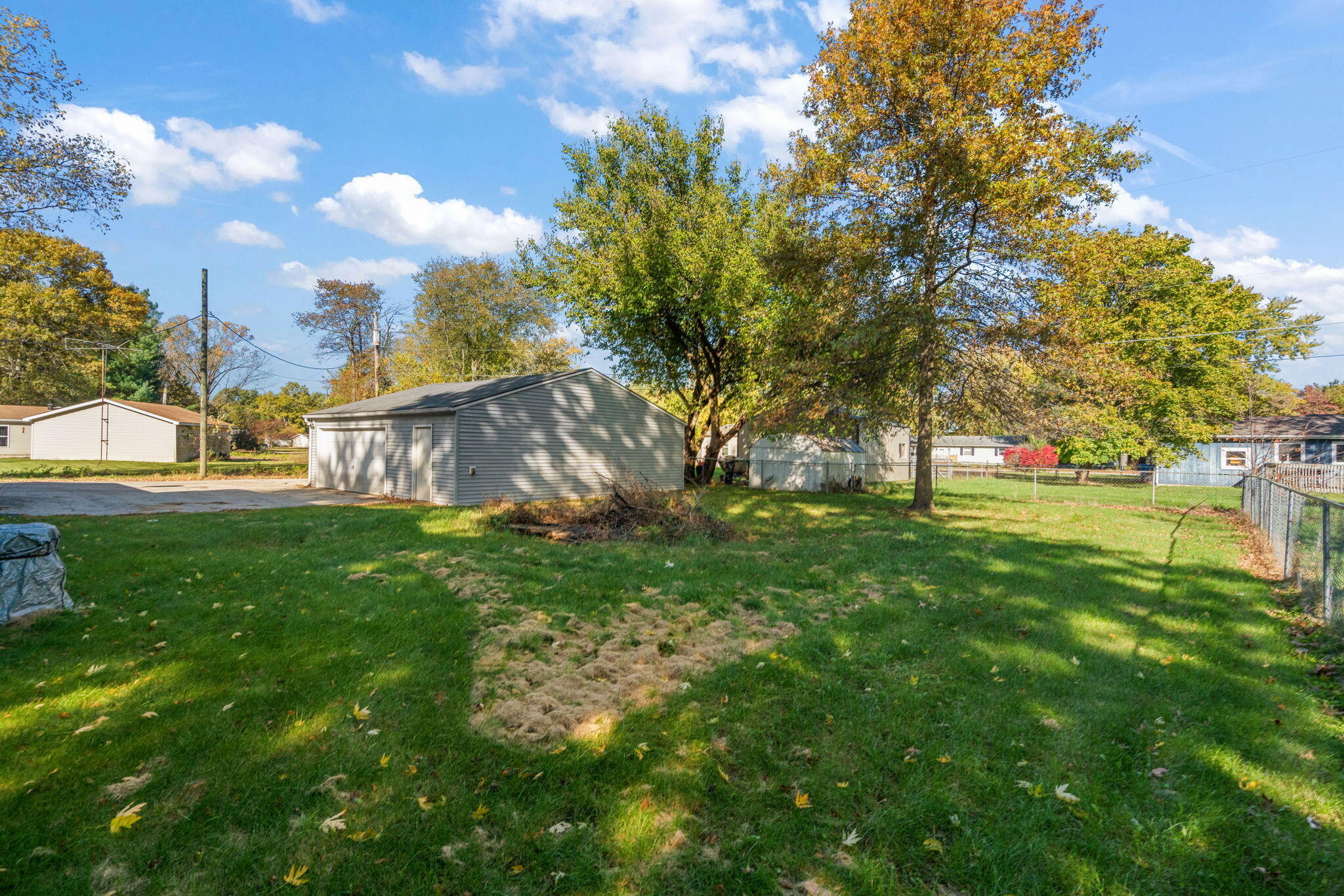 2790 E 1059 N