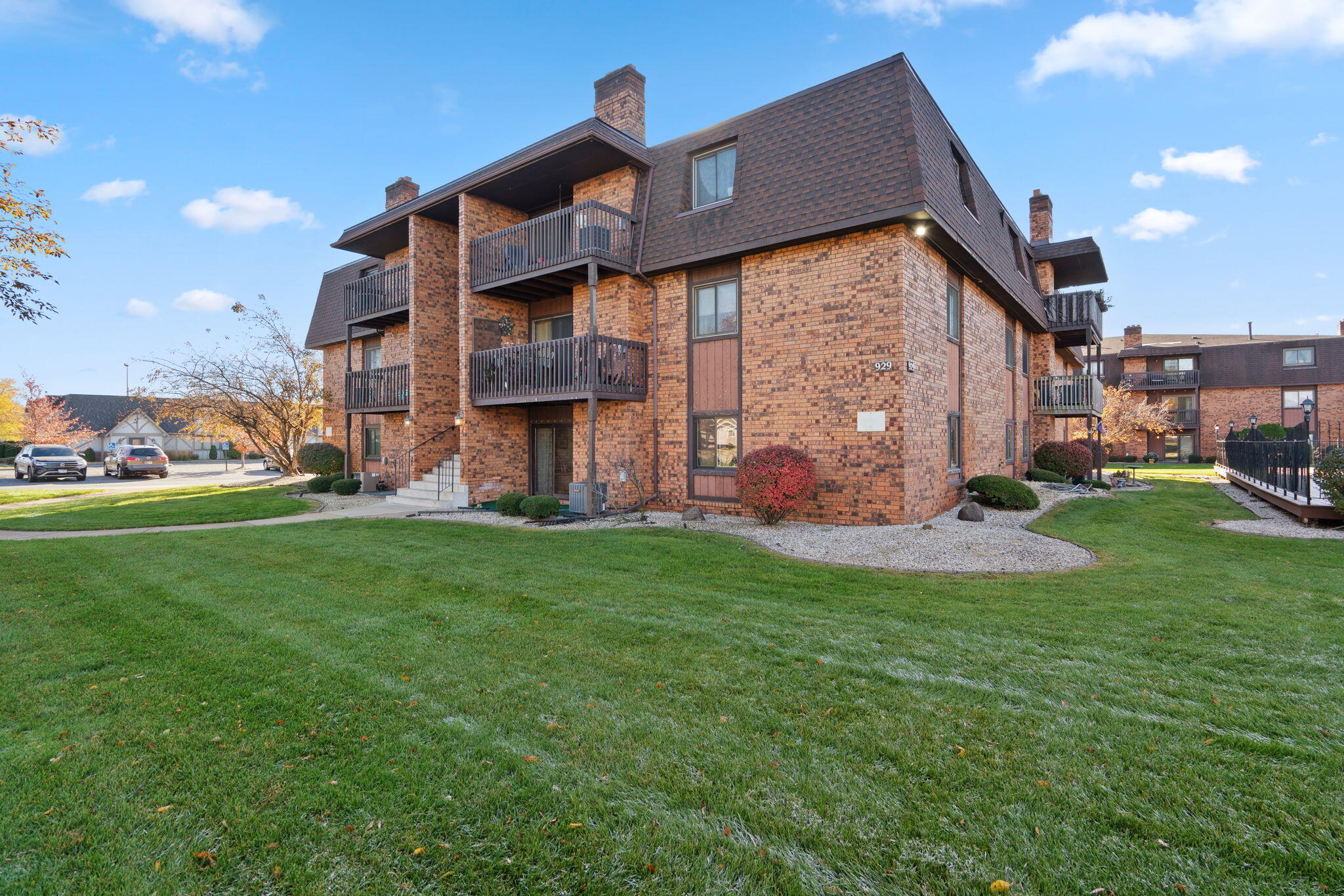 929 W Glen Park Avenue Unit: 304