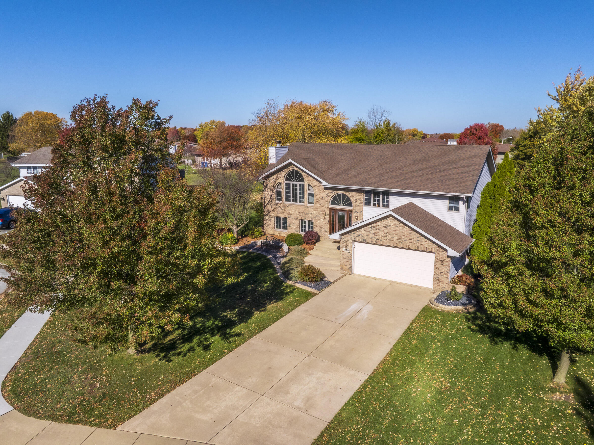 2720 Painted Leaf Court