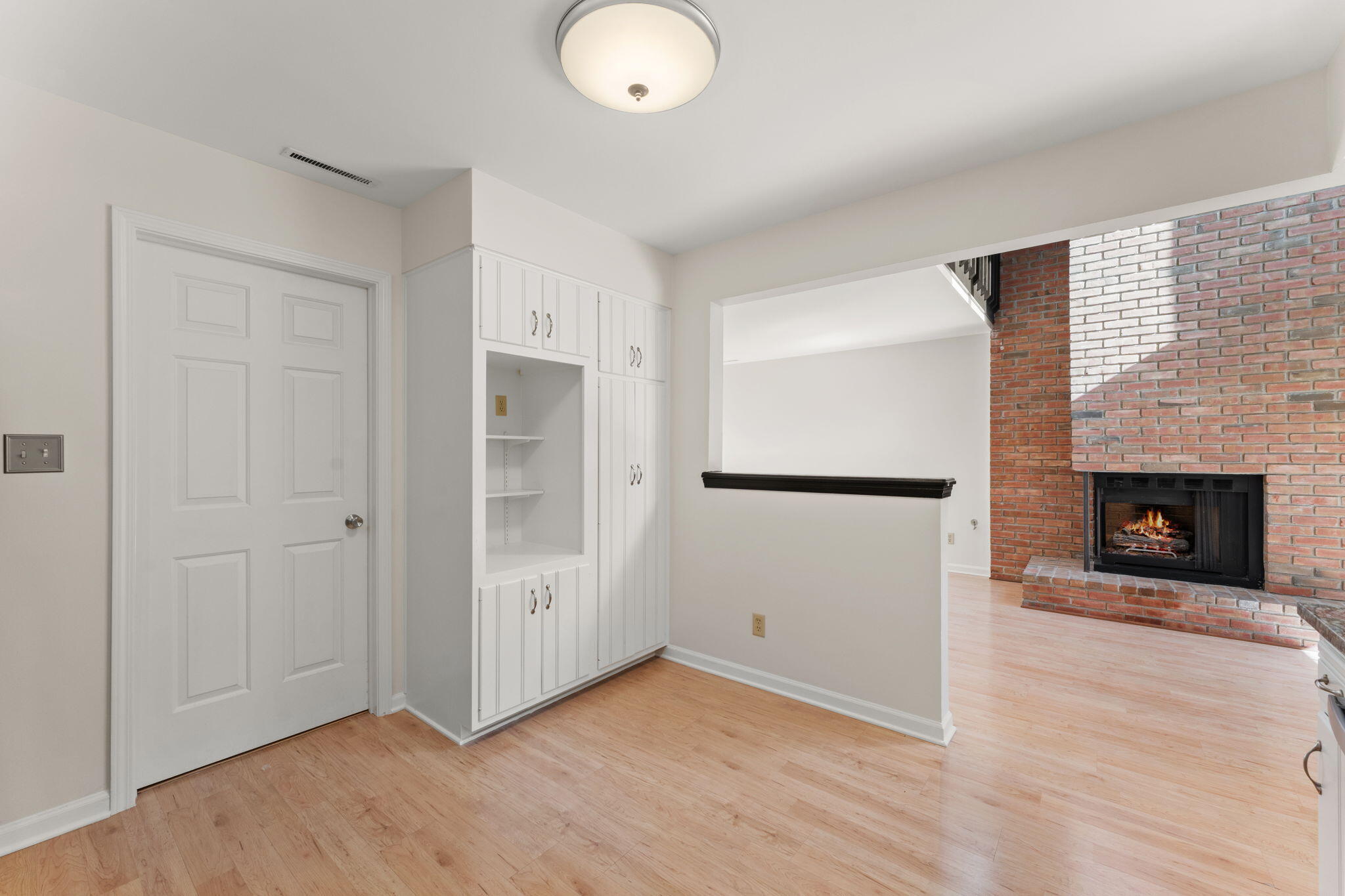 1515 Maple Place
