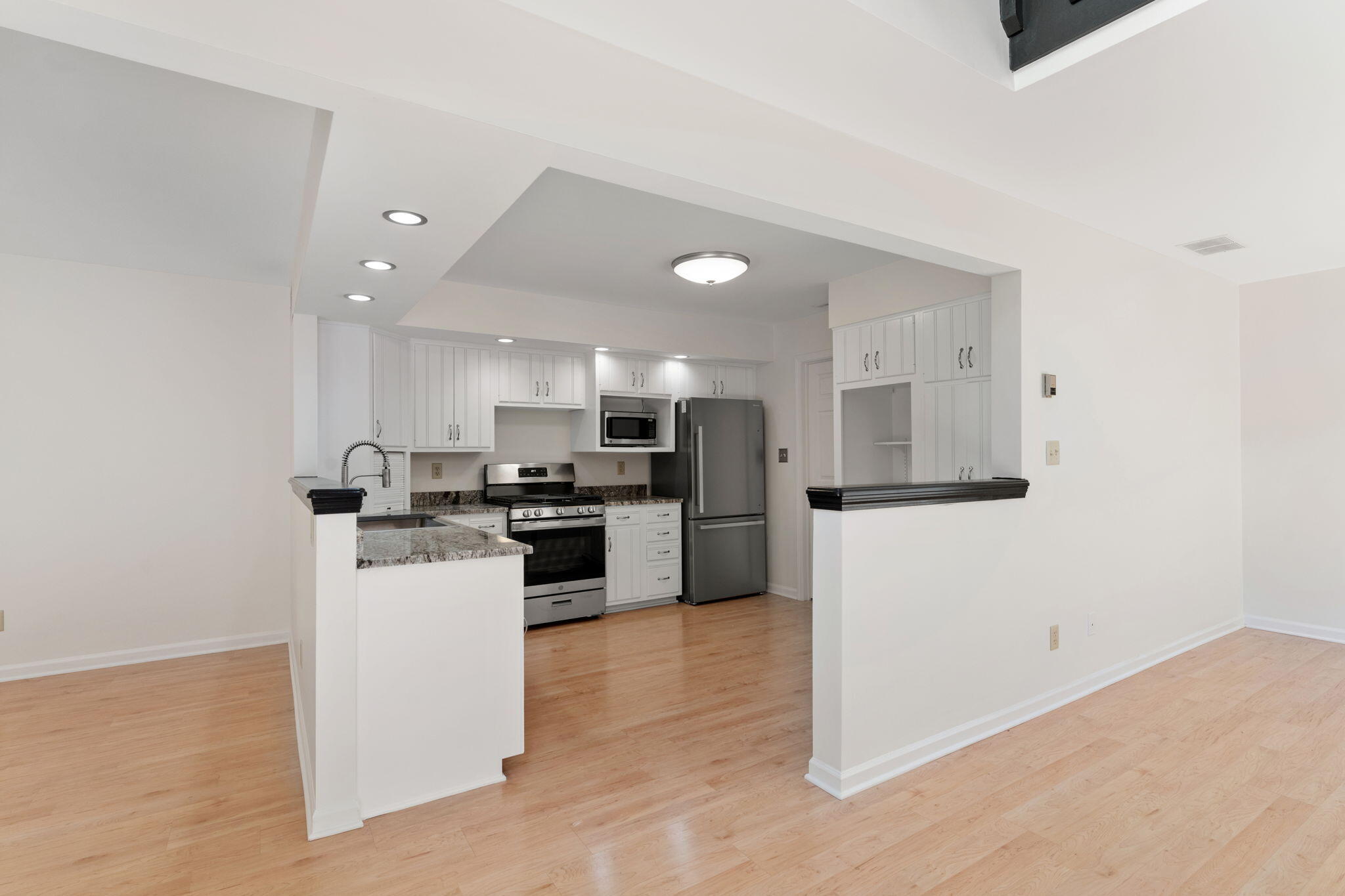 1515 Maple Place