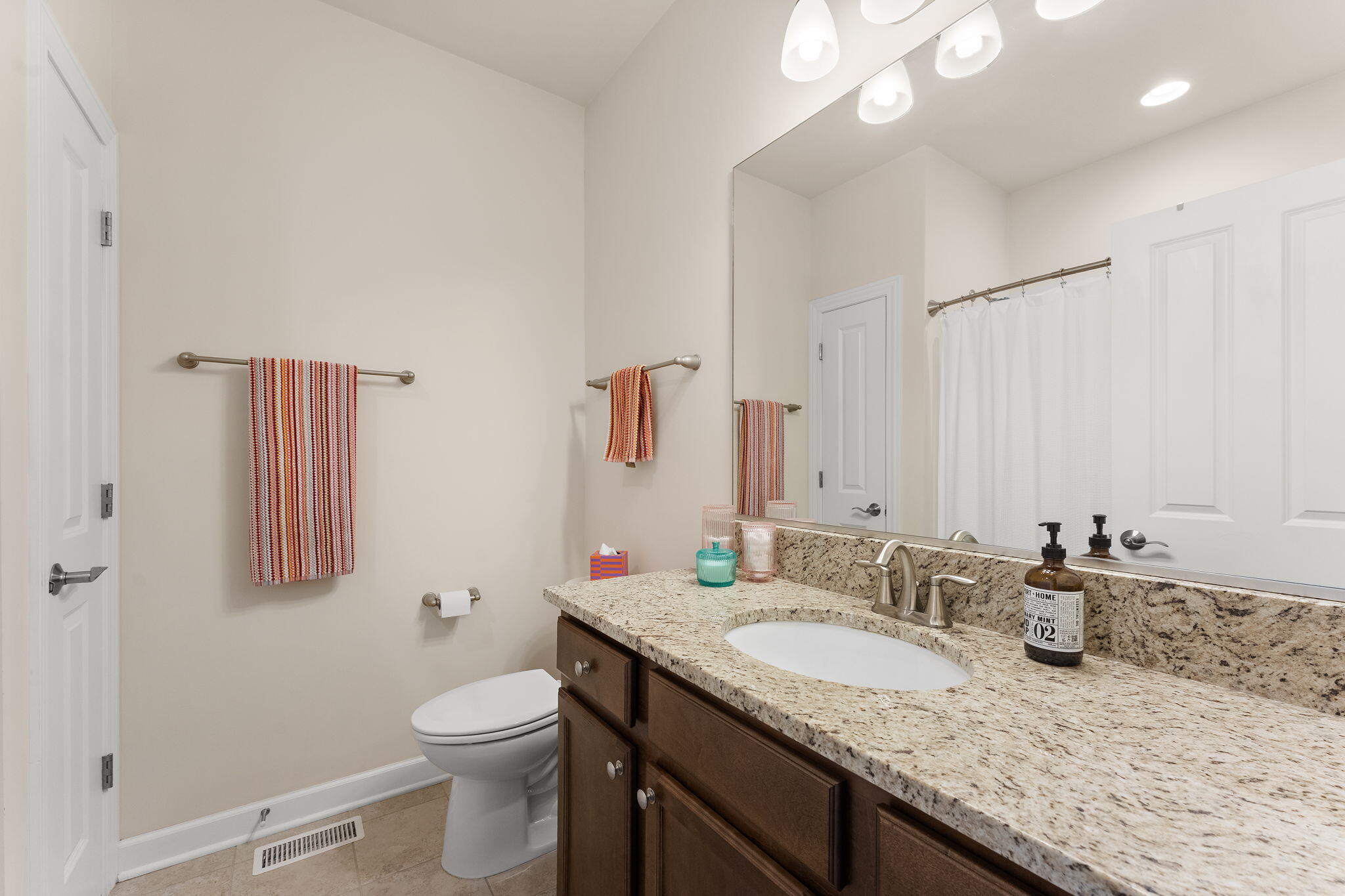 2714 Rustic Crooked Circle